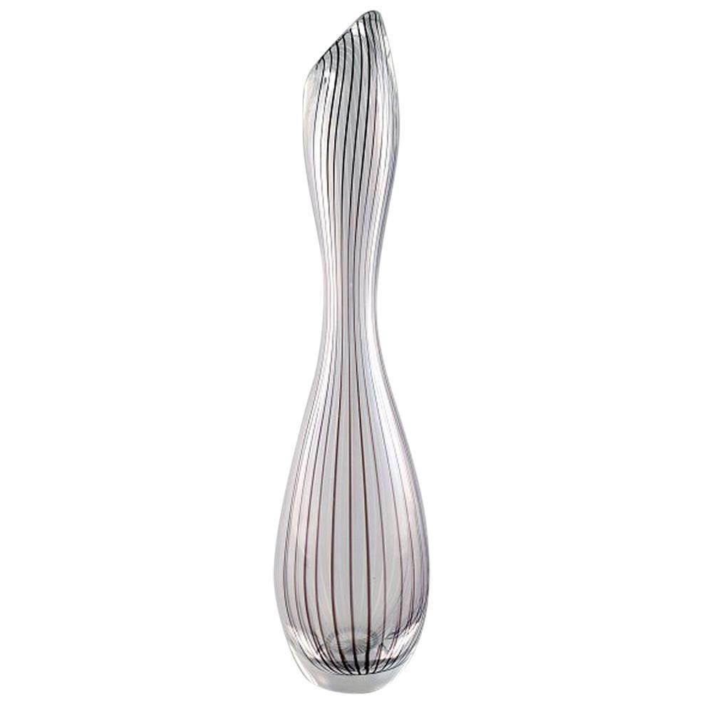 Vicke Lindstrand For Kosta Boda Glass Vase