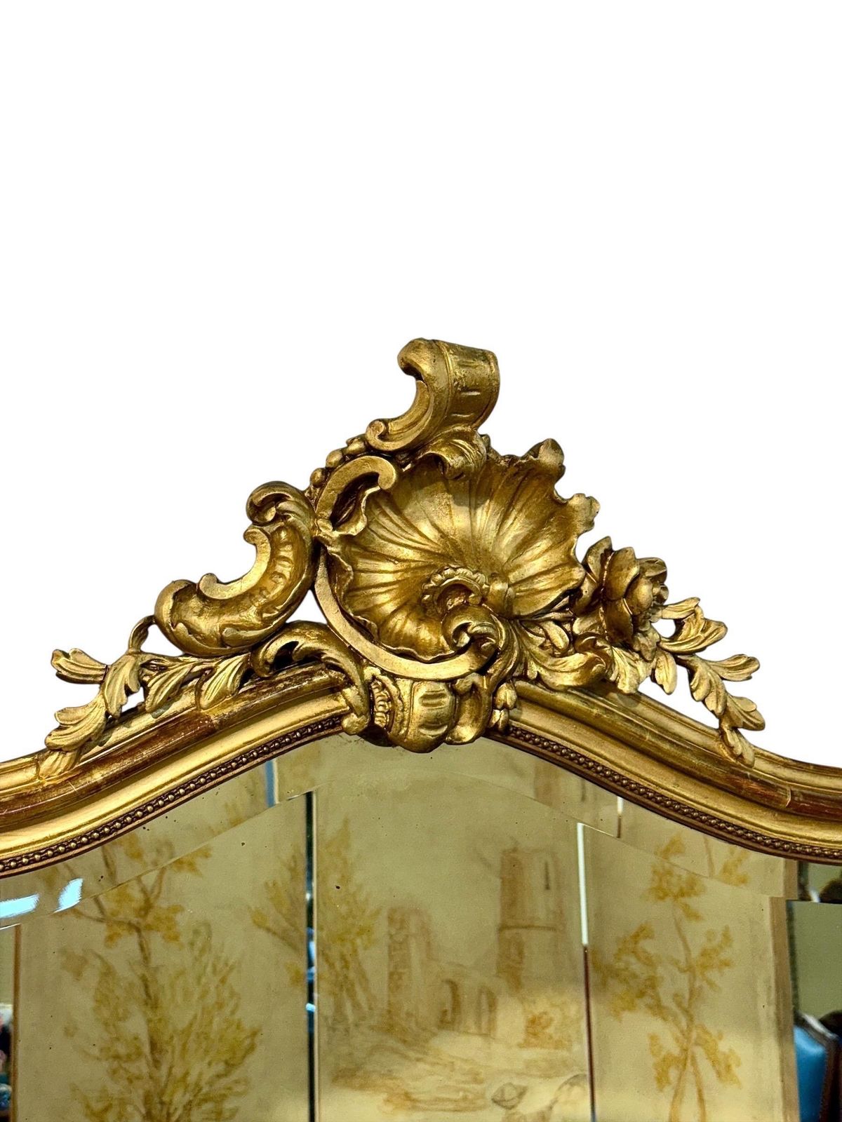 photo vinterior 19th Century French Louis XV Giltwood Parisian Mirror