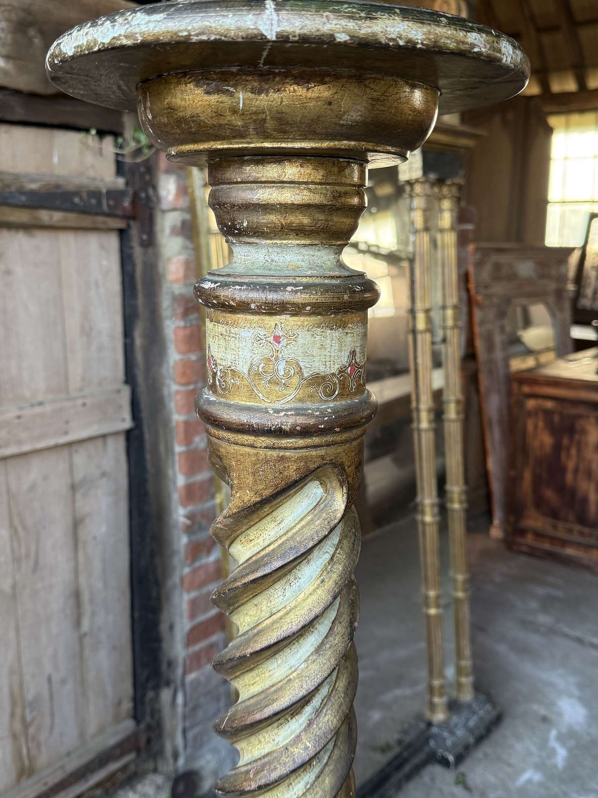 Italian Florentine Wooden Stand photo 345.0