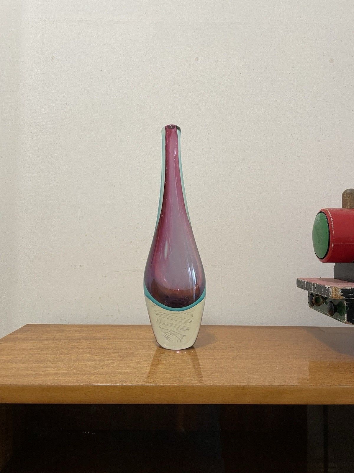 photo furniture Luigi Onesto Murano Glass Sommerso Teardrop Vase With Air Twist Base Vintage Mcm