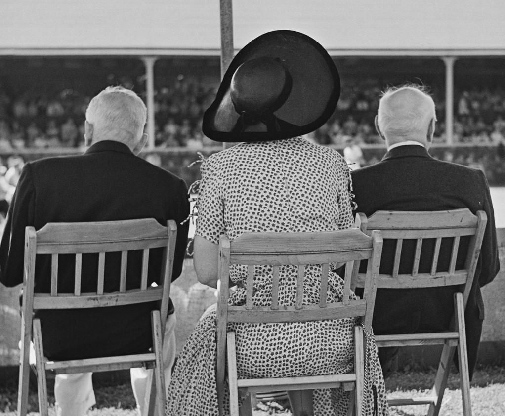 Slim Aarons Newport Tennis Week, 1954   Tennis Tournament Rhode Island Poodle Spectators photo Art