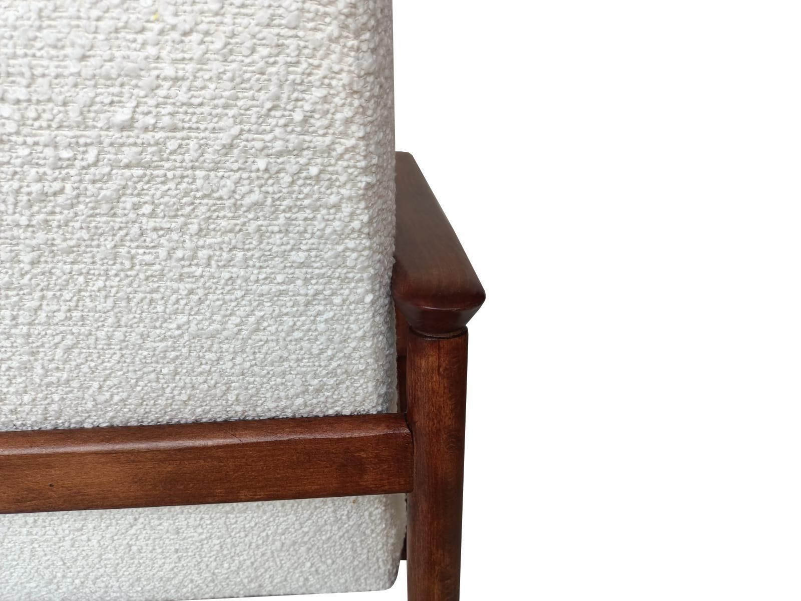 3195.0 Pair Of Mid Century White Boucle Armchairs, Gfm 142, Edmund Homa, Europe, 1960s photo