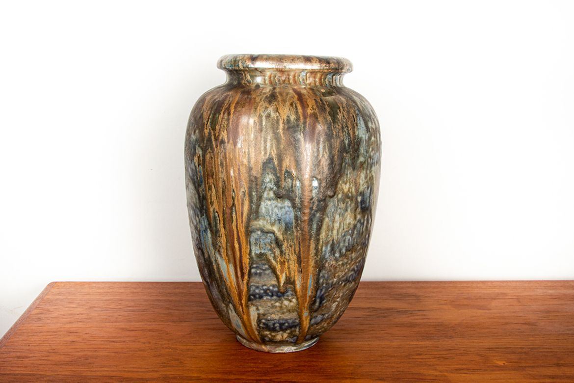 Grand vase Art déco en grès émaillé irisé bleu, par Roger Guérin, années 1930. photo vintage