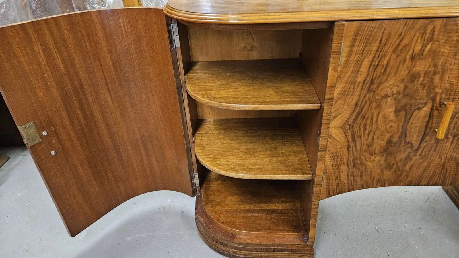 photo vintage Art Deco Sideboard Credenza, 1930s