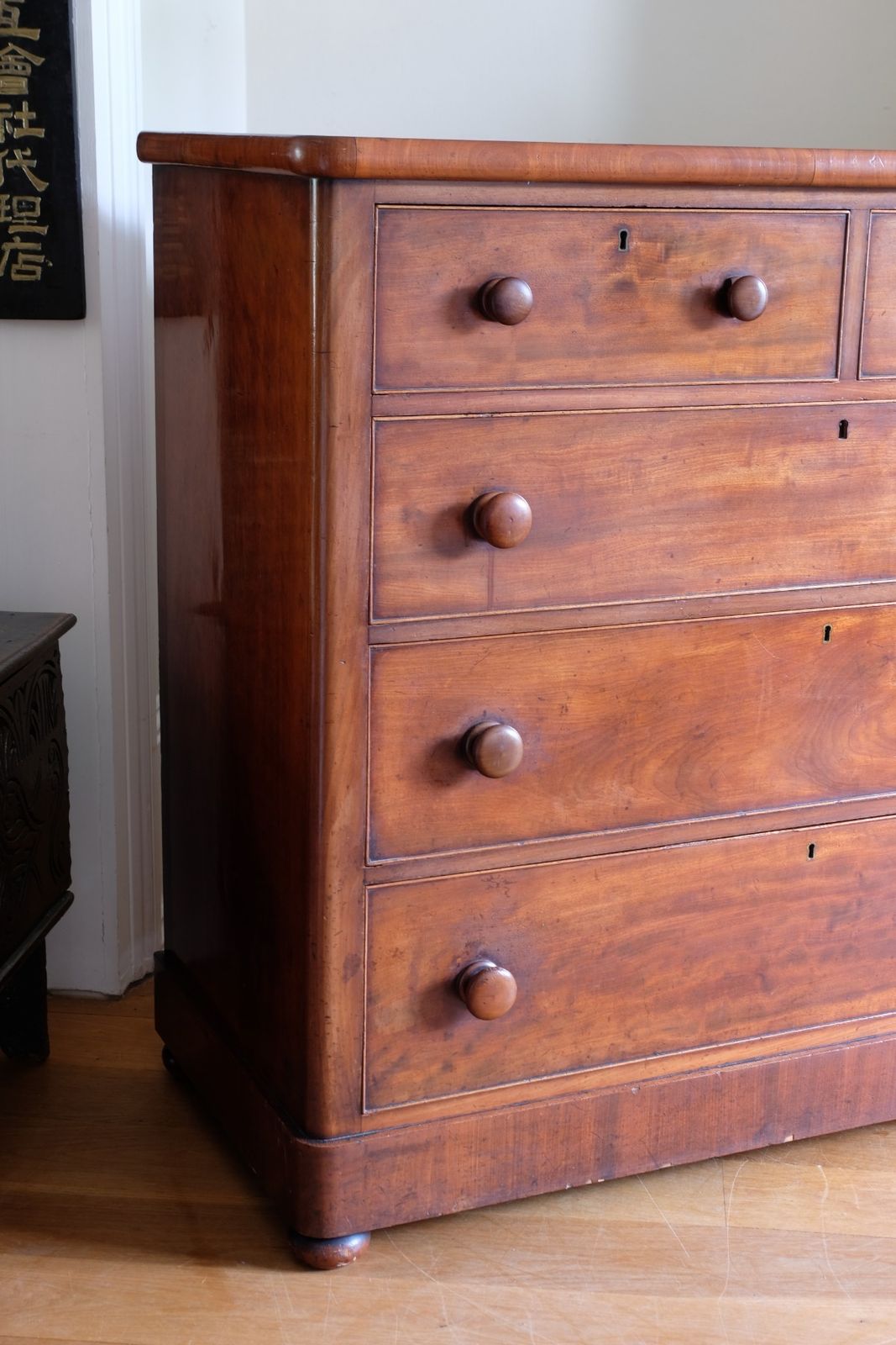 photo vinterior Antique Mahogany Chest Of Drawers – 2 Small Over 3 Large