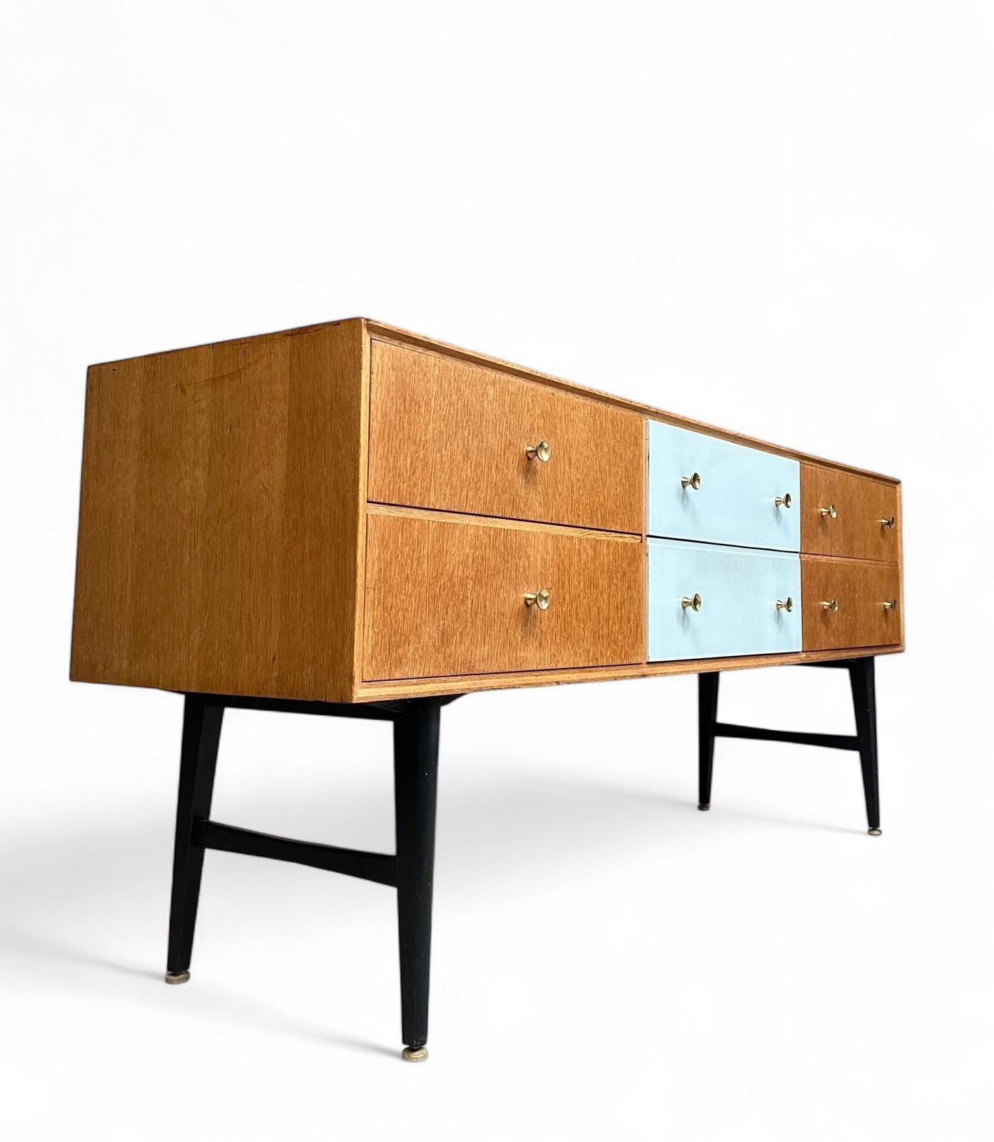 photo vinterior Meredew Oak Sideboard Chest Of Drawers Mid Century Retro C1960s