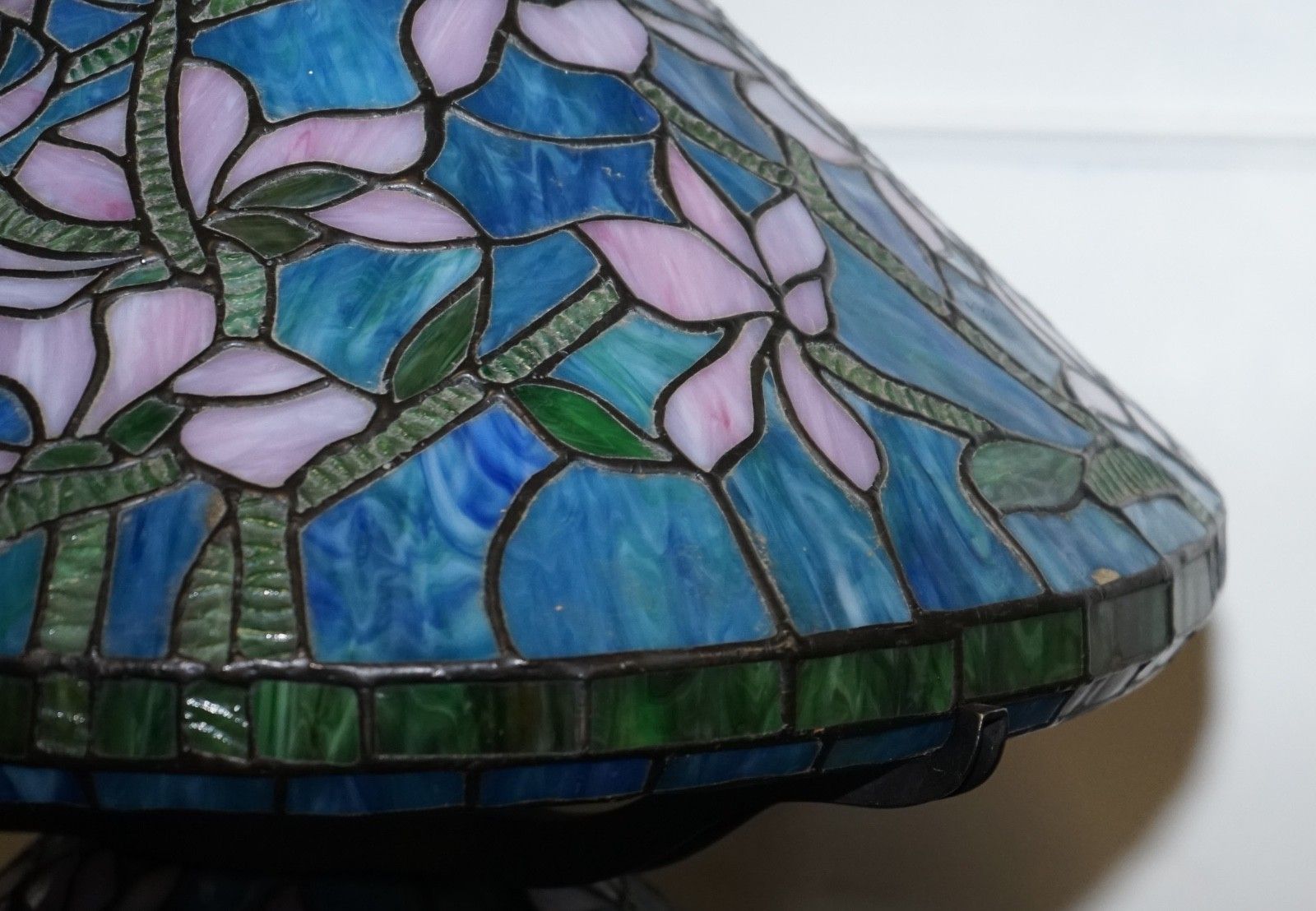 photo for sale Tiffany Style Stained Glass Art Nouveau Floral Design With Illuminated Base Lamp