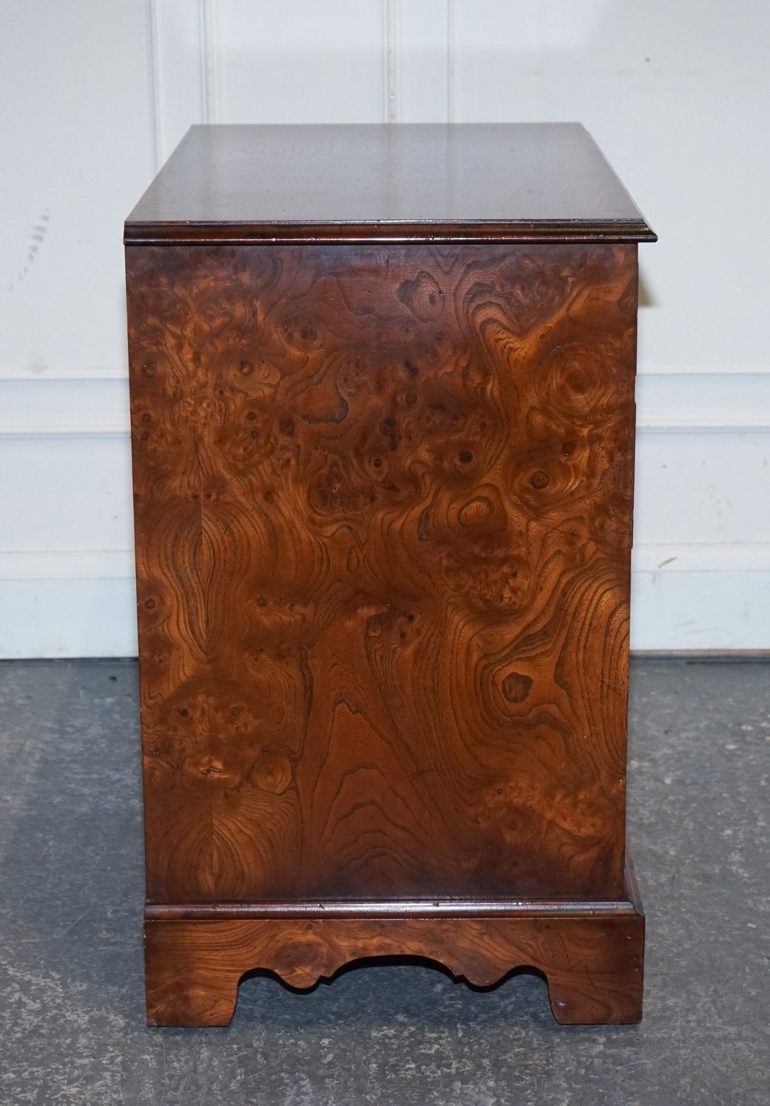 photo buy Elegant Vintage Burl Elm All Over Chest Of Drawers Commode Brass Handles