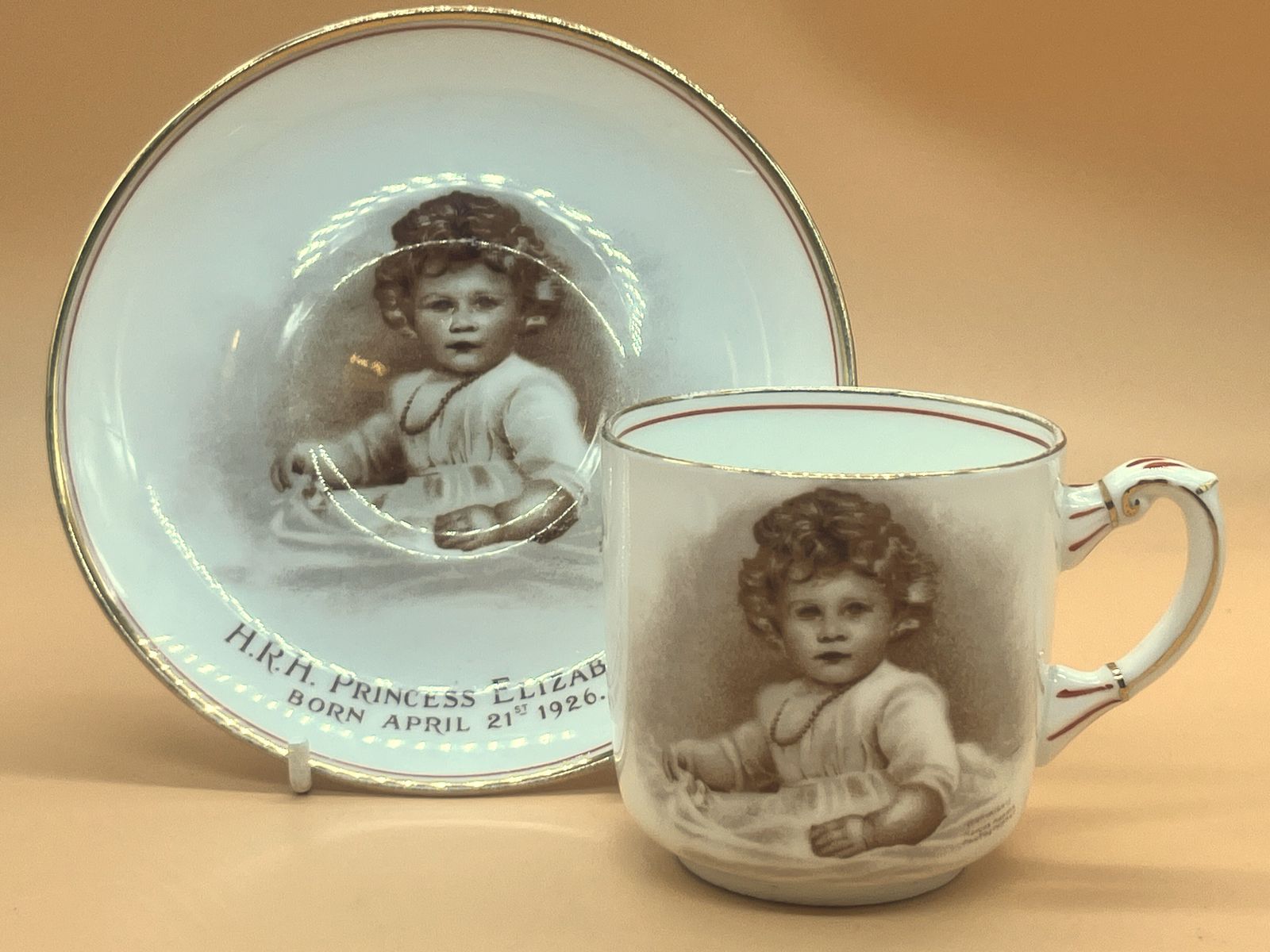 Antique Paragon China H.R.H. Queen Elizabeth 11 Birth On 21/4/26 'Our Empire's Little Princess' Tea Cup & Saucer.