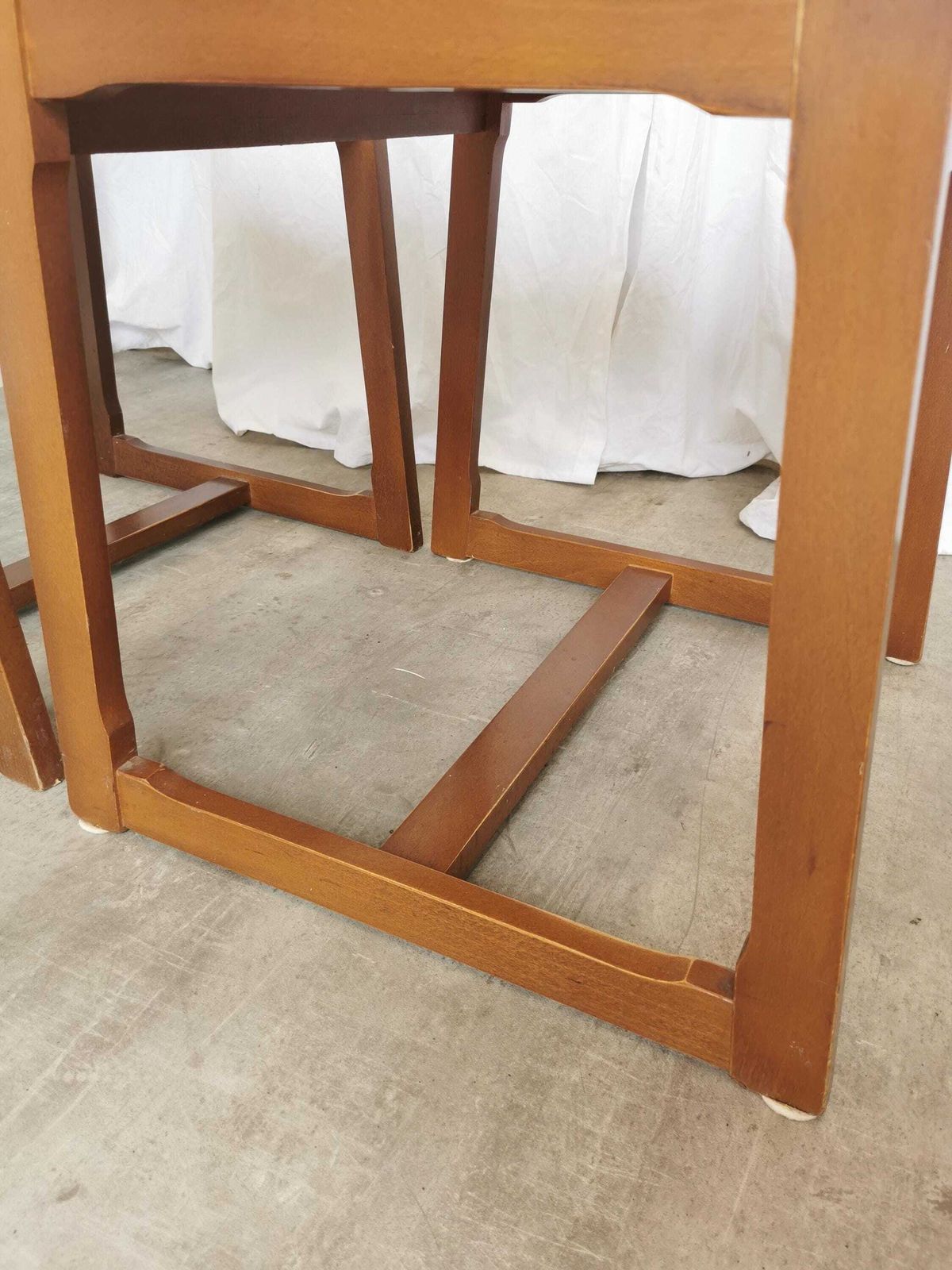 Set Of 4 Vintage Dining Chairs / 1970s Mid Century Wooden Sculptural Design With Brown Caramel Faux Leather Seats / Italian Modernist Design photo vinterior