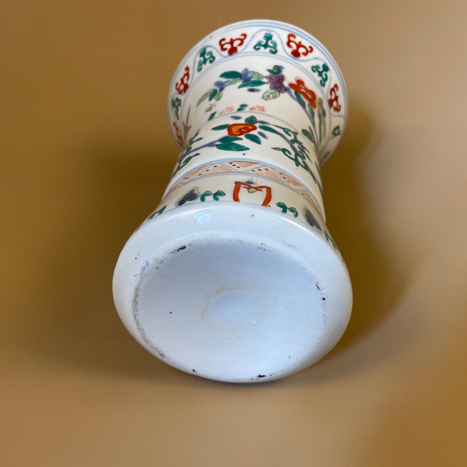 Oriental Chinese Vase Decorative Ceramic Pot Antique Asian Hand Painted Blue White Prunus Pattern Floral Decorative Funnel photo vintage