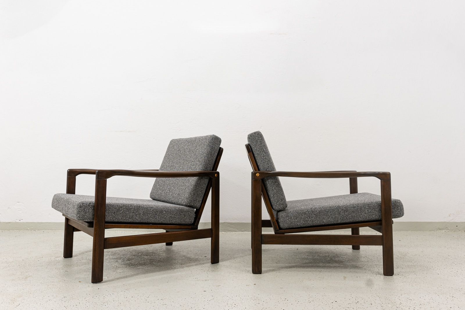 photo for sale Mid Century Modern Armchairs By Zenon Bączyk, 1960's, Set Of 2