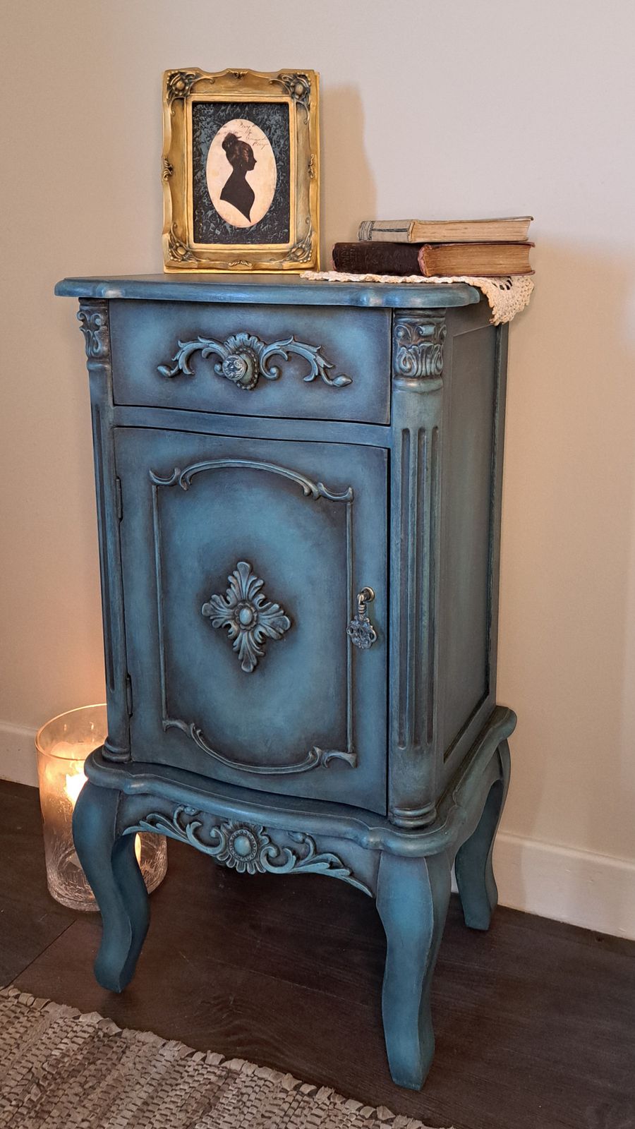 French Style Vintage Bedside Table Nightstand – Timeless Character, Thoughtful Craftsmanship