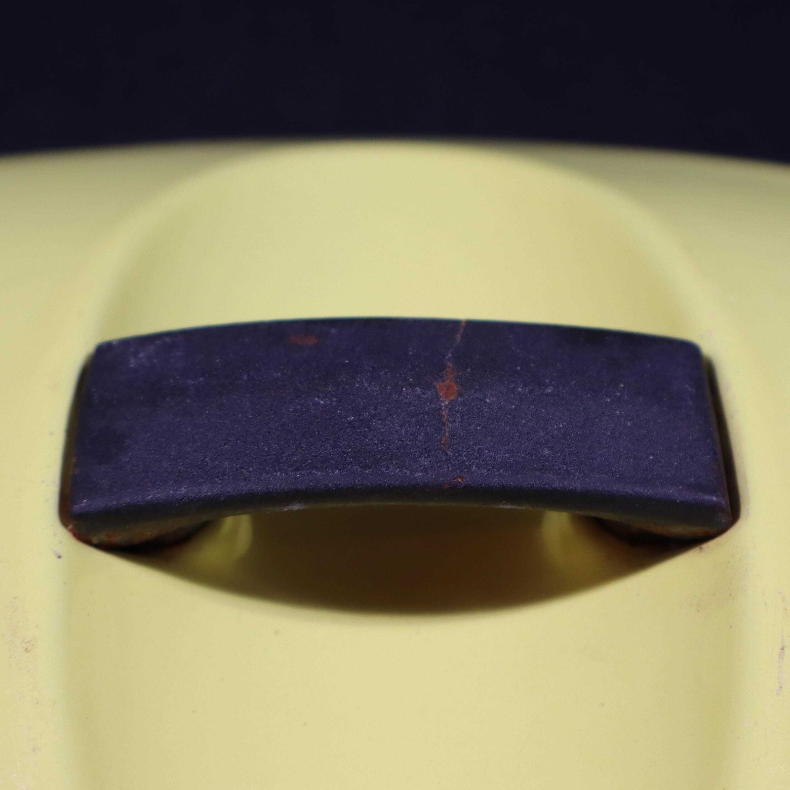 Raymond Loewy Cocotte Le Creuset Vintage Dutch Oven Yellow Enameled Cast Iron Casserole Dish "La Coquelle" 2.5 photo 172.0