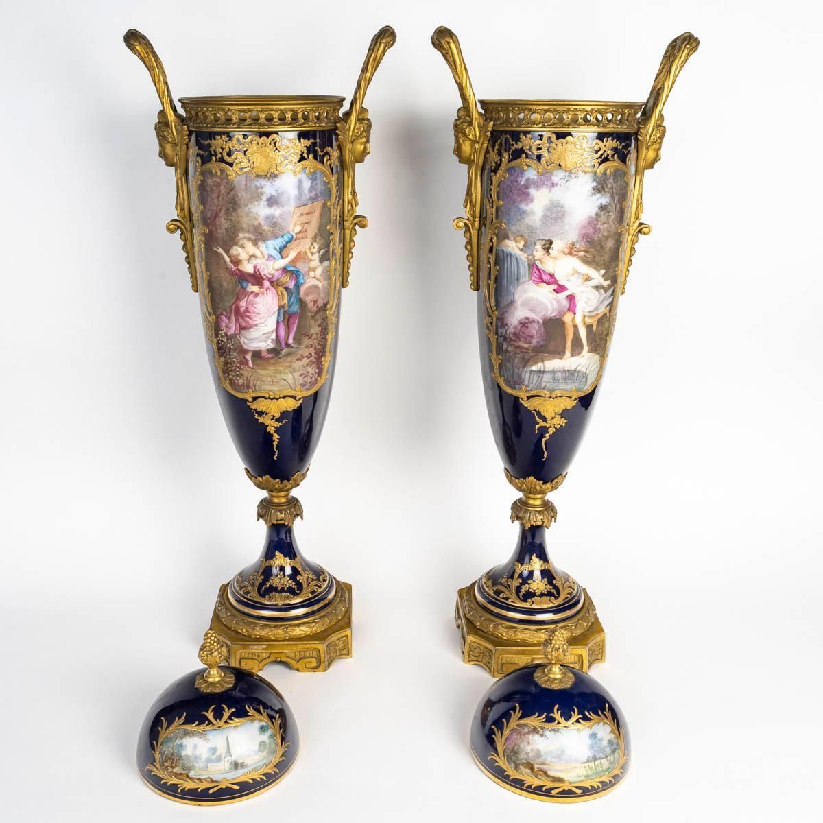 Pair Of Covered Vases In Sèvres Porcelain, Napoleon III Period, 19th Century. photo 8018.0
