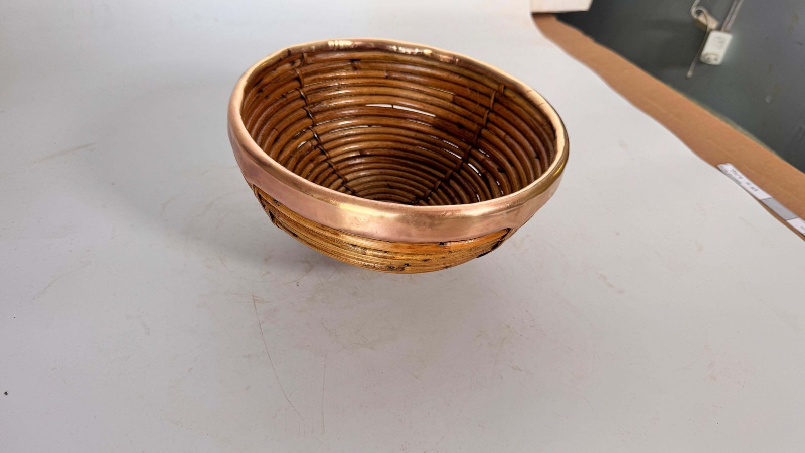 476.0 1970s French Wicker And Brass Fruit Basket – French Riviera Style photo
