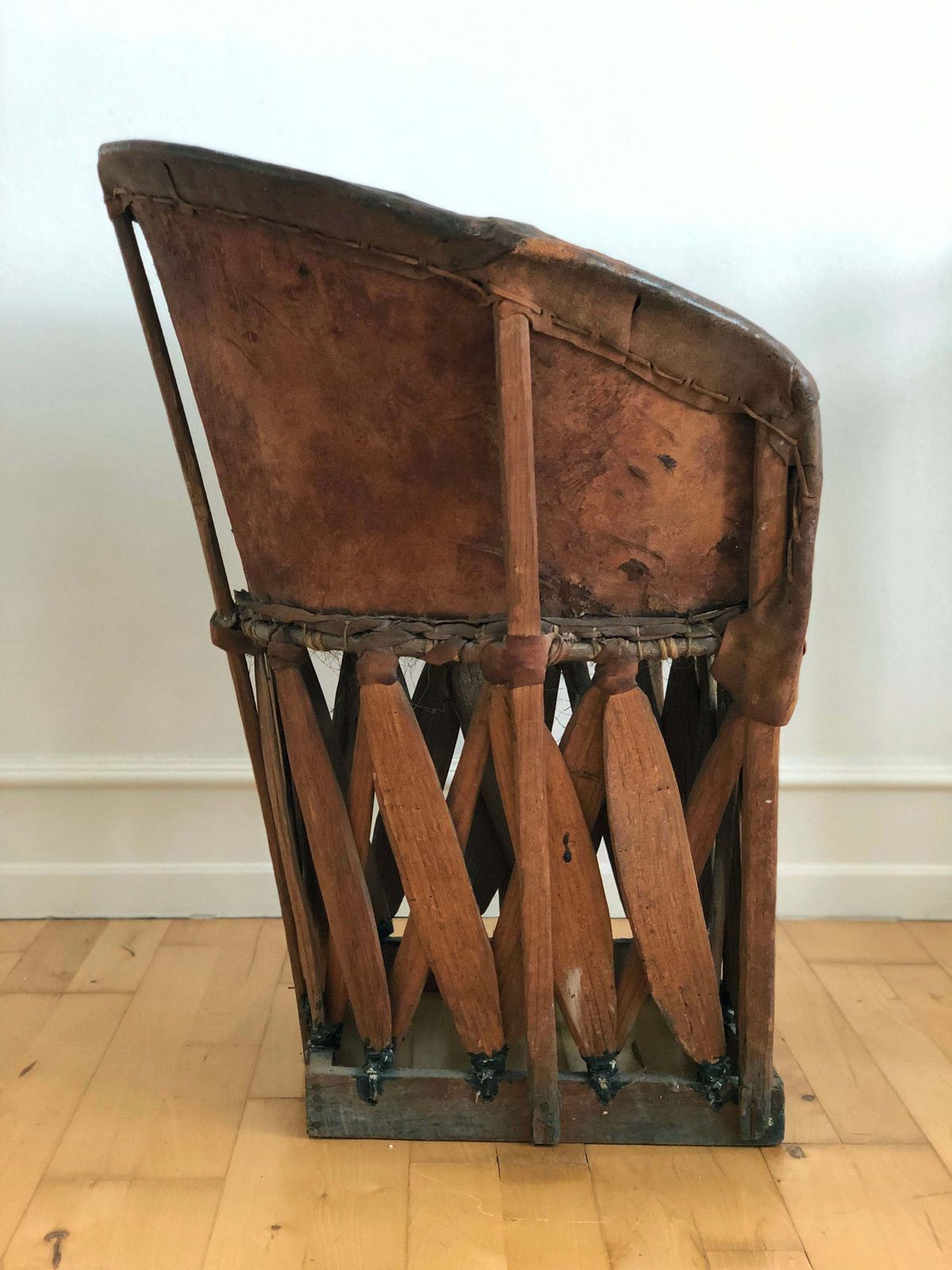 Mexican Equipale Folk Art Chair With Hand Painted Scene 1930s photo vinterior
