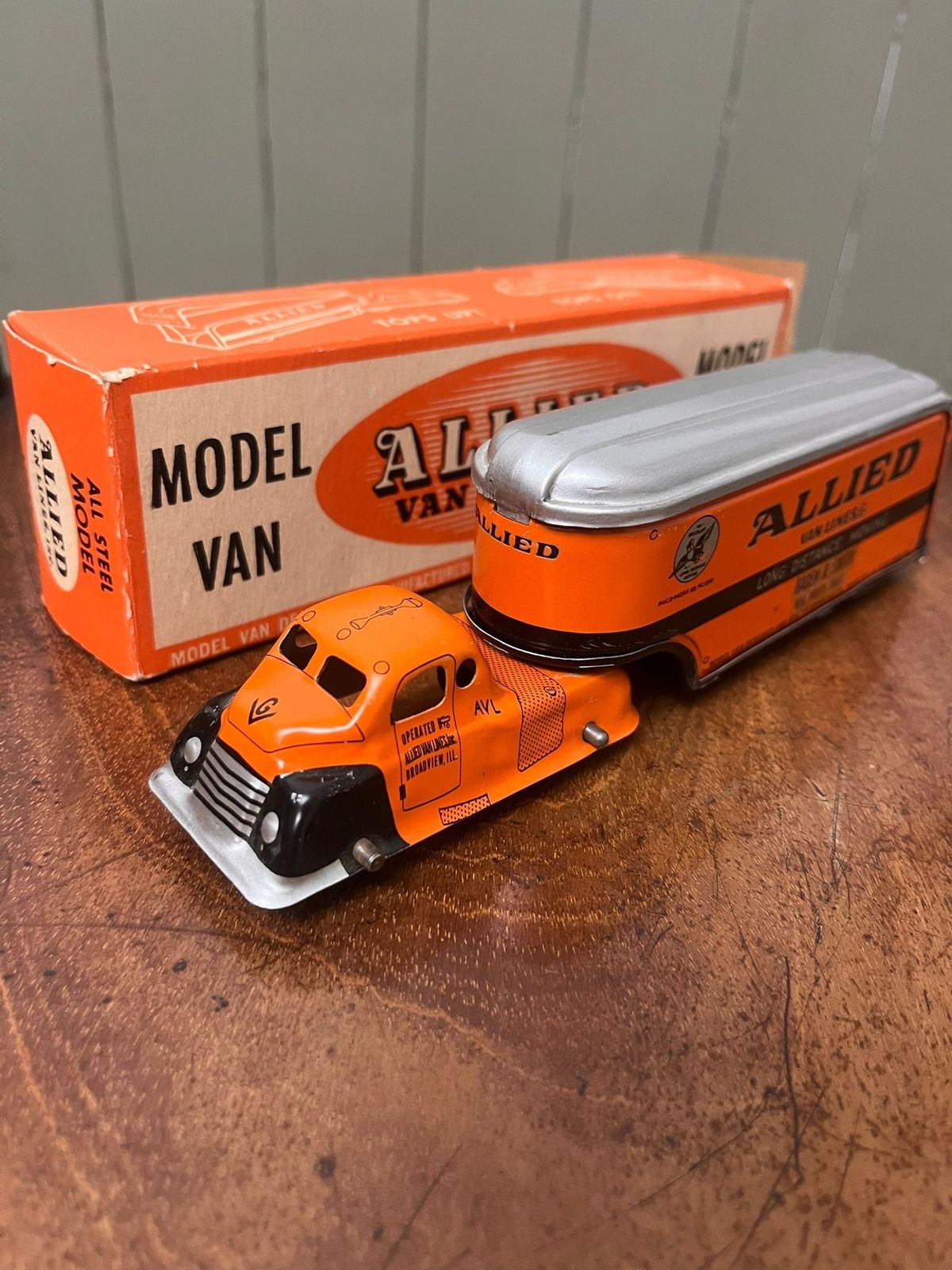 1930's American Grimland Co Tin Litho Allied Moving Van Lines Truck W/ Box photo 295.0
