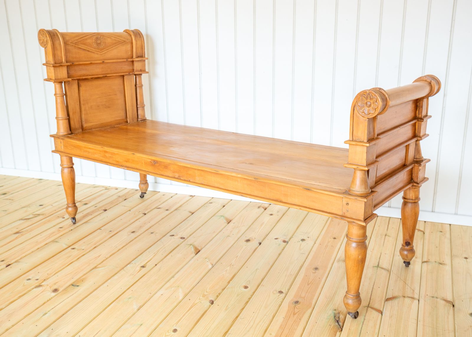 photo buy Large Blonde Window Seat Daybed Banquette Benc.H Neoclassical Directoire Empire Antiqu.E Regency Style Stripped Pine