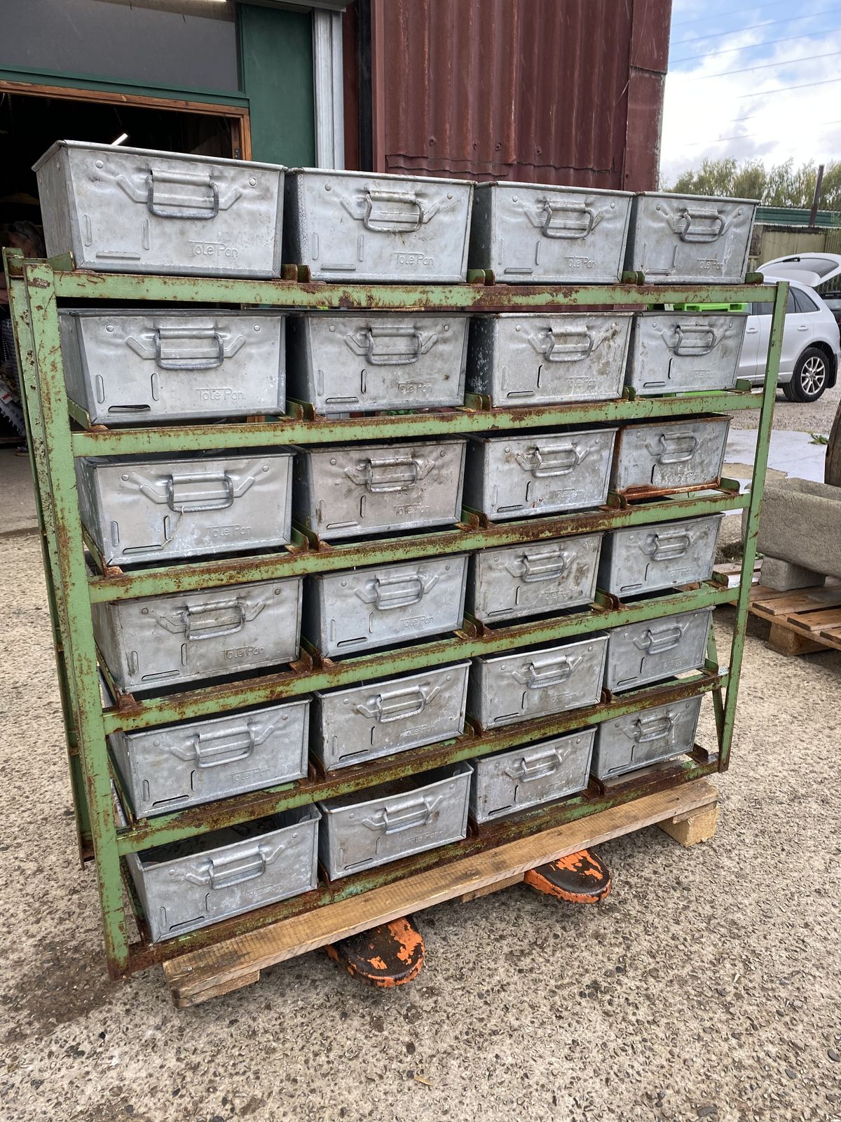 Industrial Totepan 6 Tier Storage Unit For 24 Pans photo furniture