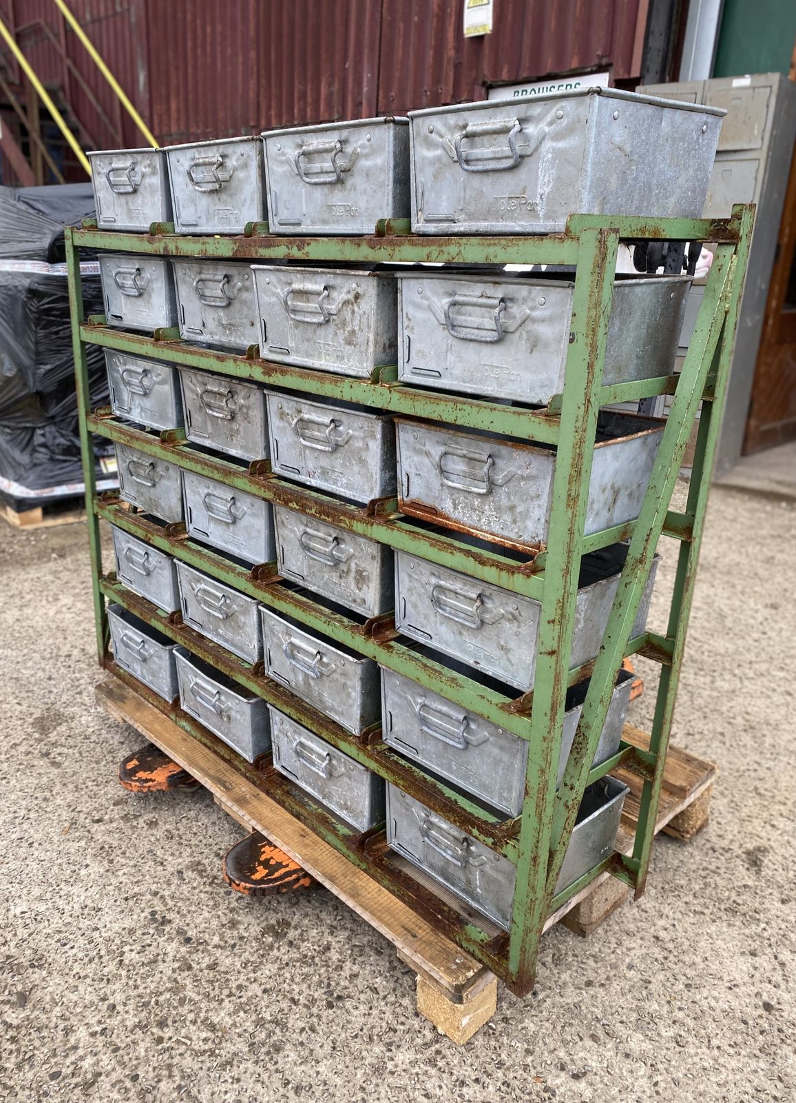 Industrial Totepan 6 Tier Storage Unit For 24 Pans photo Furniture