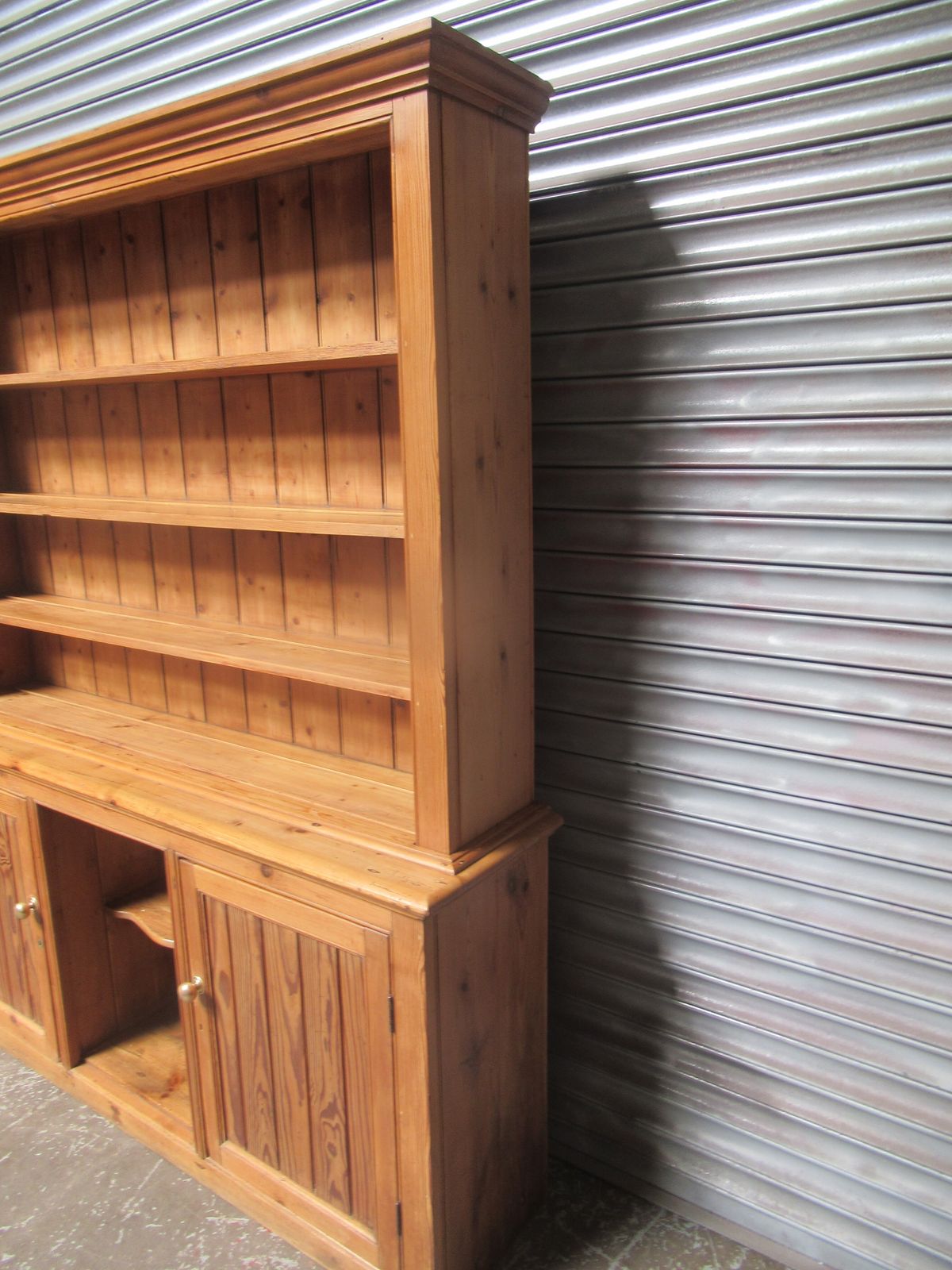 Victorian   Pitch Pine   Dresser,  1880s photo vinterior