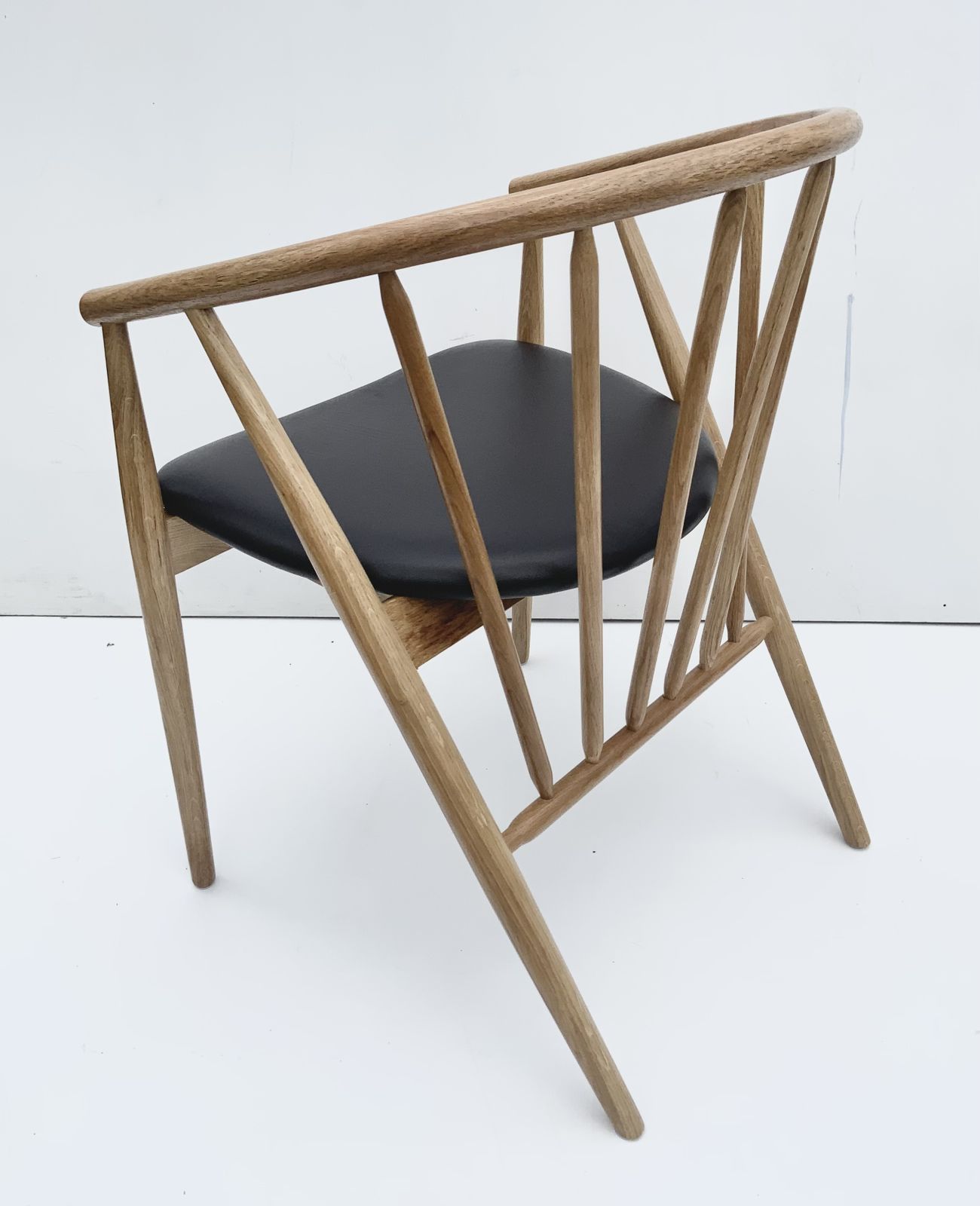 Danish Design Armchair In Oak And Leather photo vintage