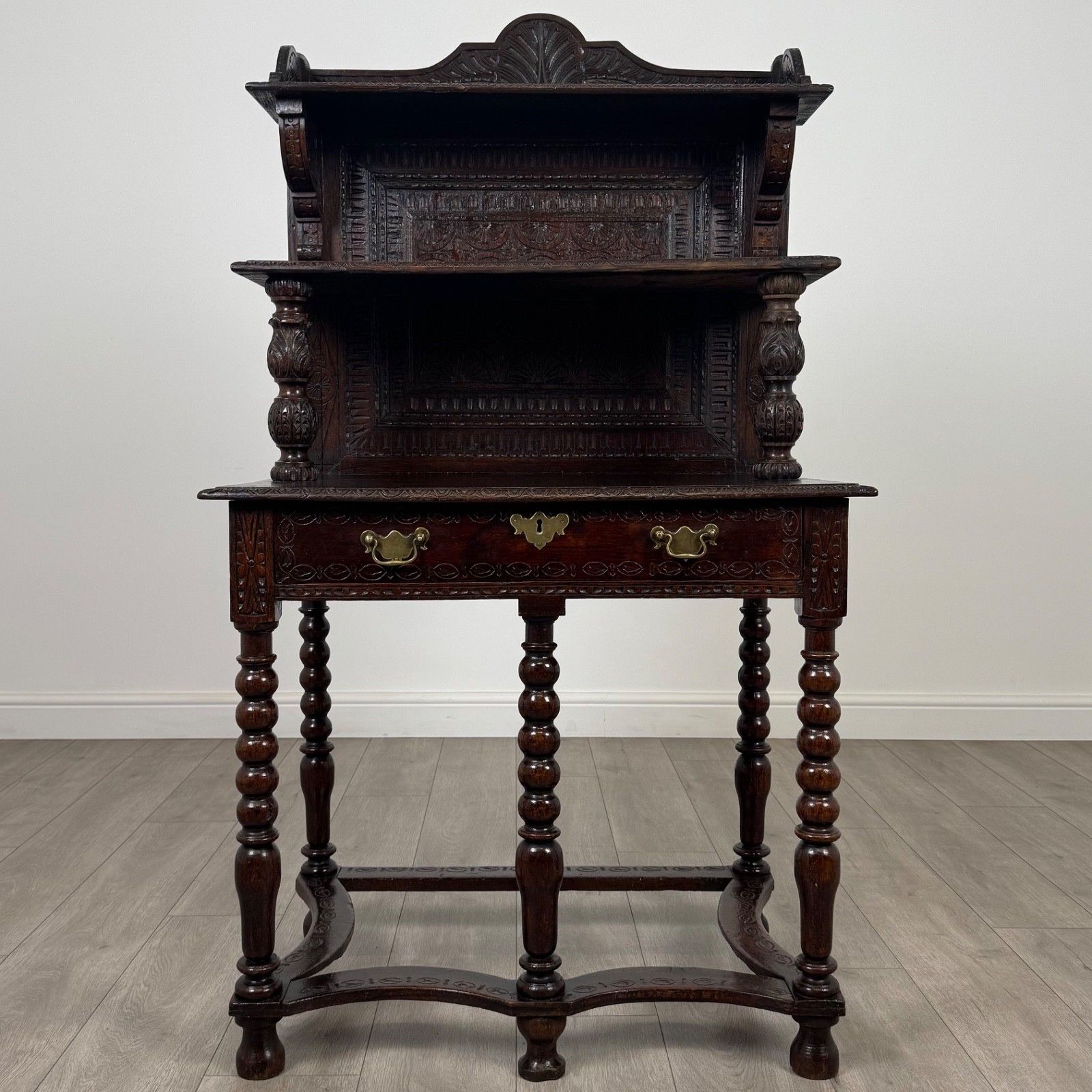 Antique 19th Century Bobbin Turned Side Table In Oak