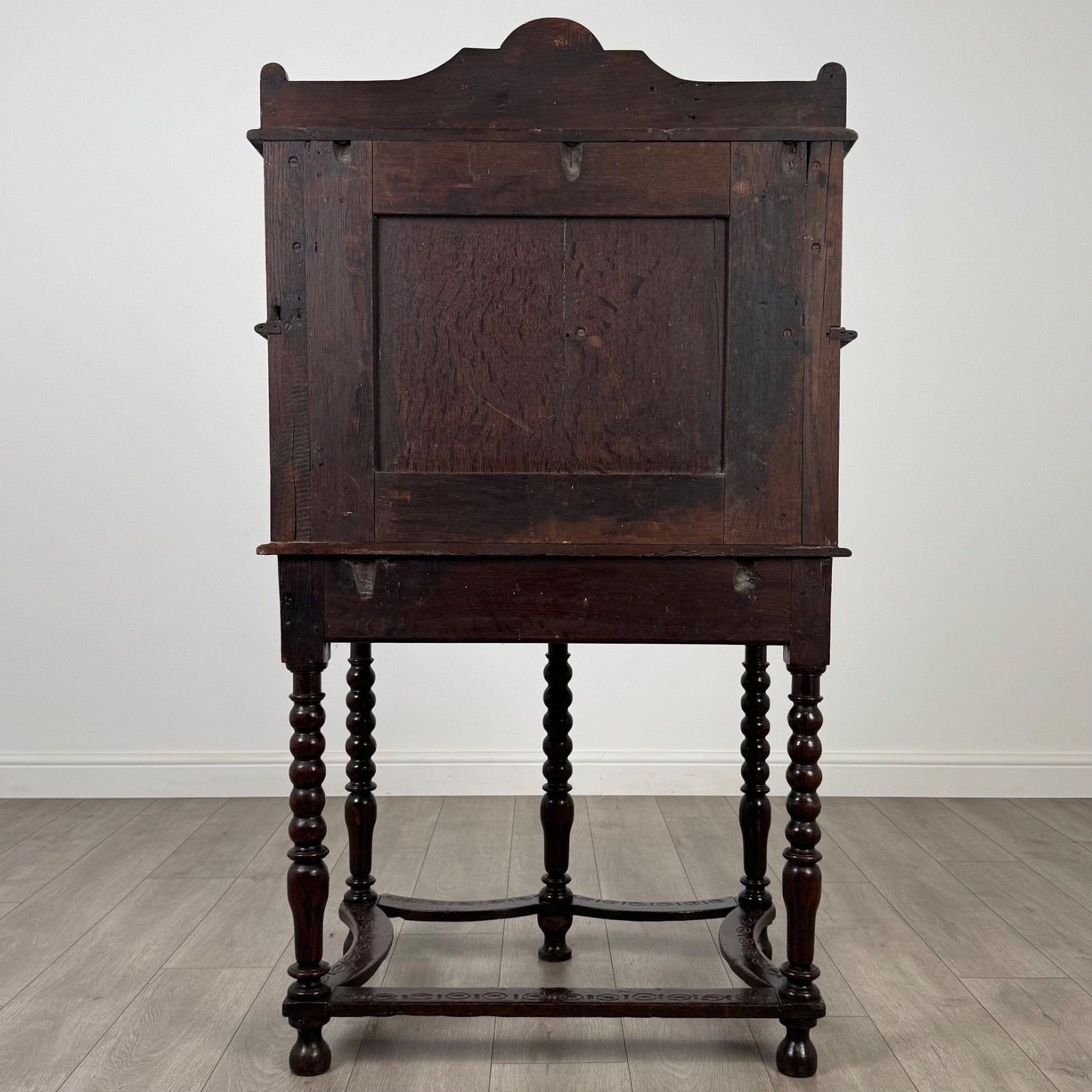 Antique 19th Century Bobbin Turned Side Table In Oak photo 825.0