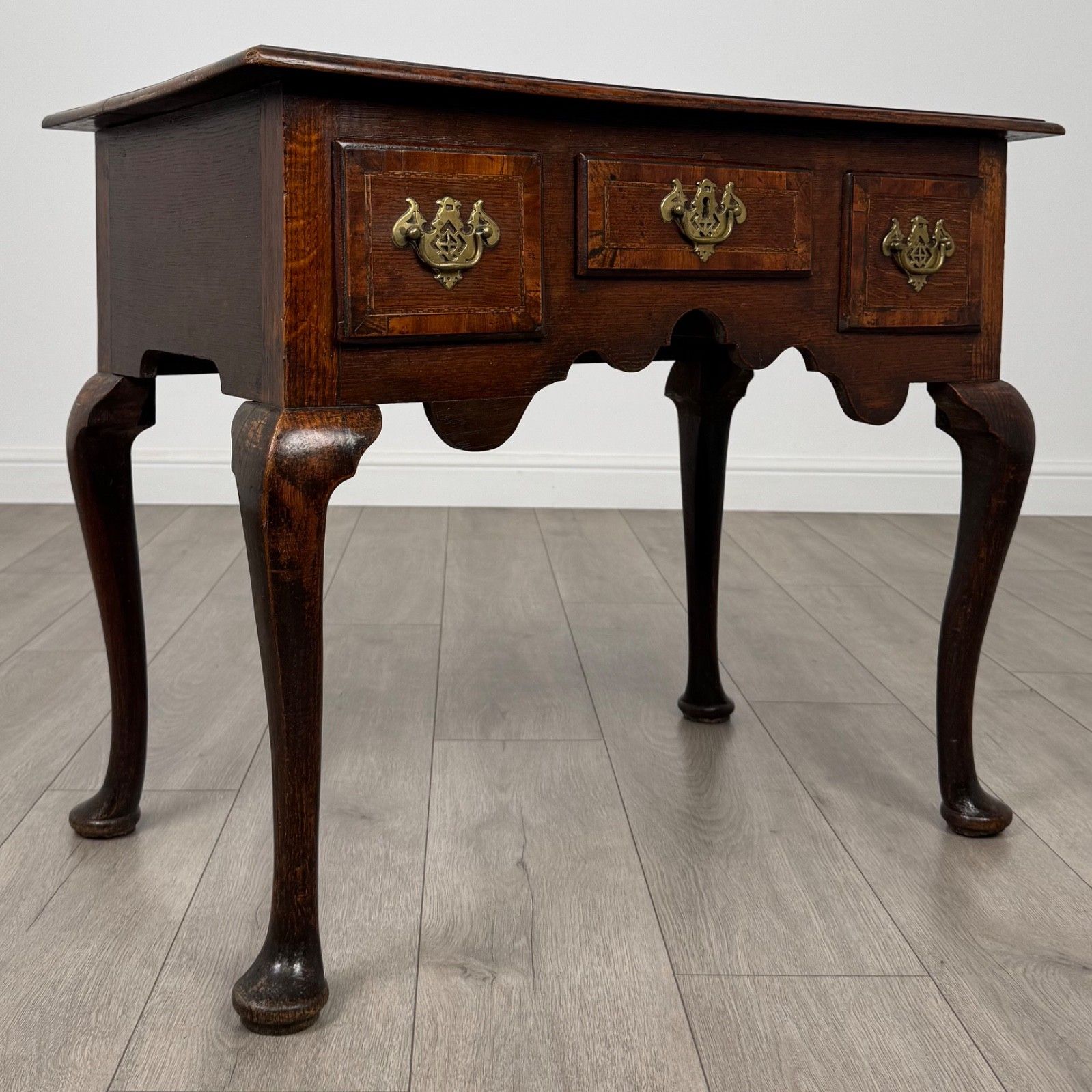 Antique 18th Century Fine Quality Lowboy Writing Table In Oak photo vintage