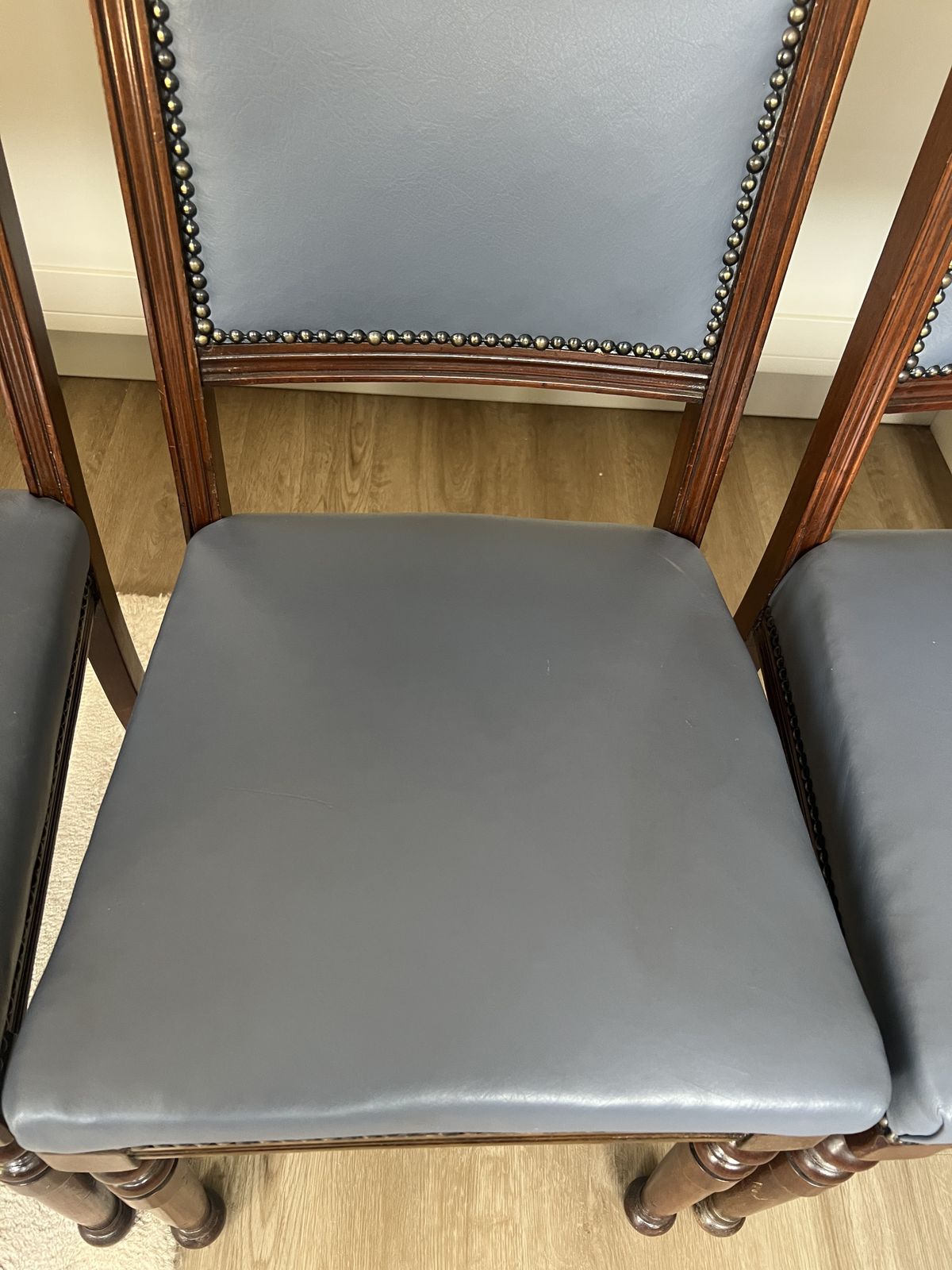 3 Edwardian Mahogany Dining Chairs, Reupholstered In Blue Leather. Can Split And Sell 1 Or 2. photo vinterior