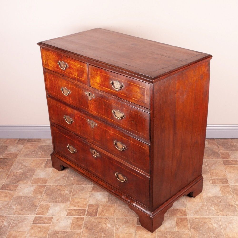 Early Georgian Walnut Chest Of Drawers photo 1300.0