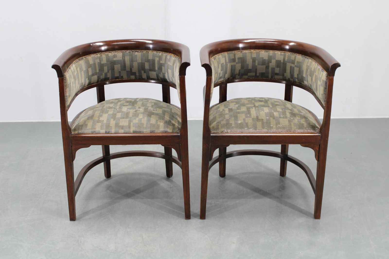 1920s Pair Of Bentwood Armchairs, Czechoslovakia photo for sale