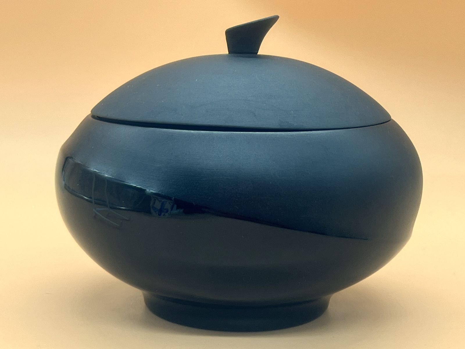 Wedgwood Pottery Black Basalt Lunar Shape 225 Design Covered Sugar Bowl. photo buy