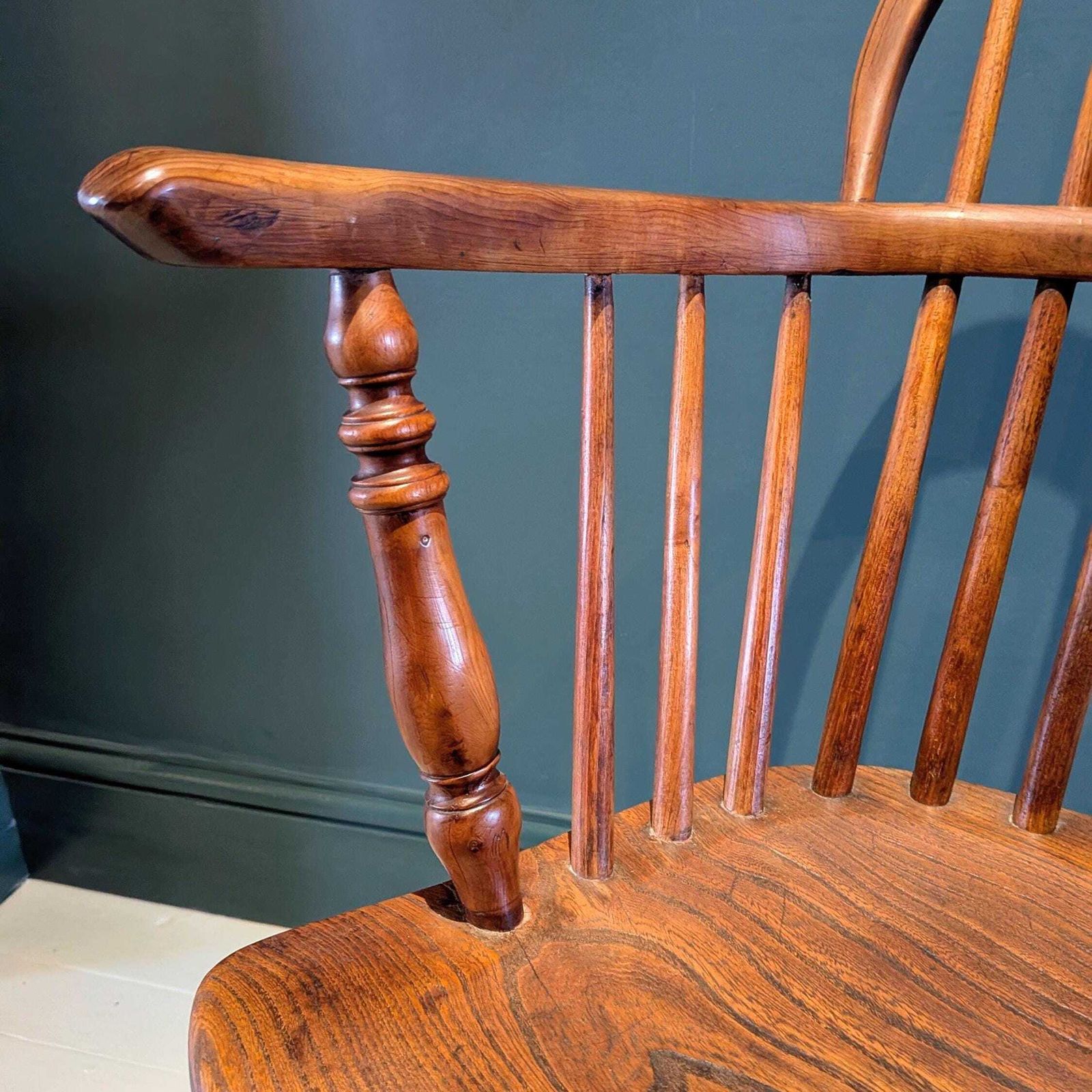 A Handsome Antique Georgian Yew Wood & Elm Windsor Chair Armchair C1820 photo vintage
