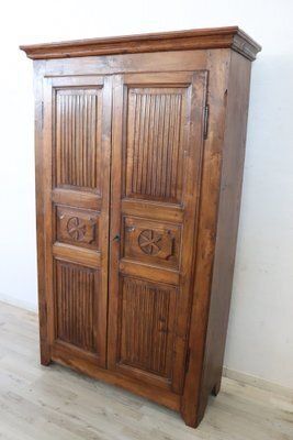 photo furniture Antique Wardrobe In Poplar Wood, 1800s