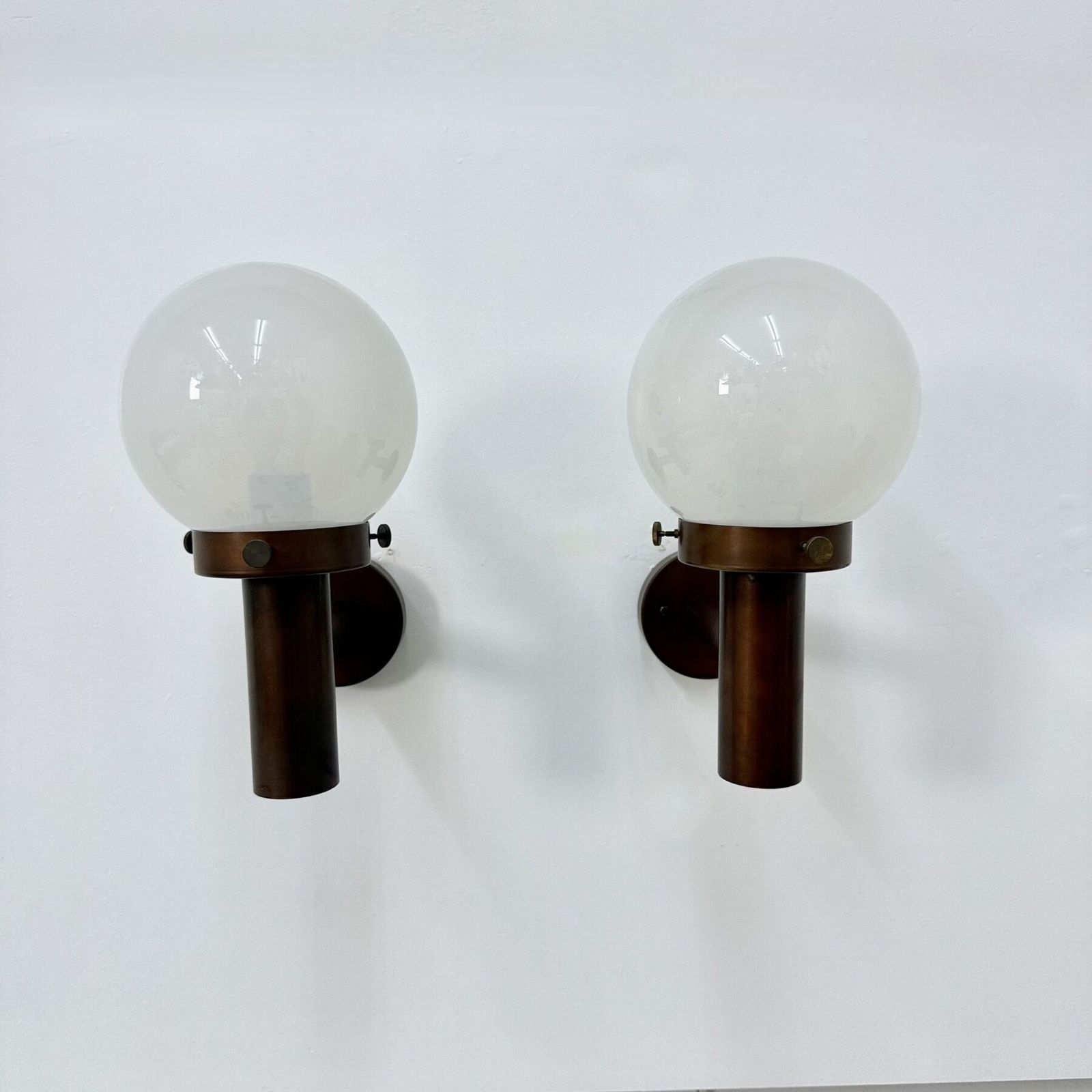 Set Of 2 Globe Glass Wall Lamps Sconces By Lisa Pape Sweden , 1970s photo furniture