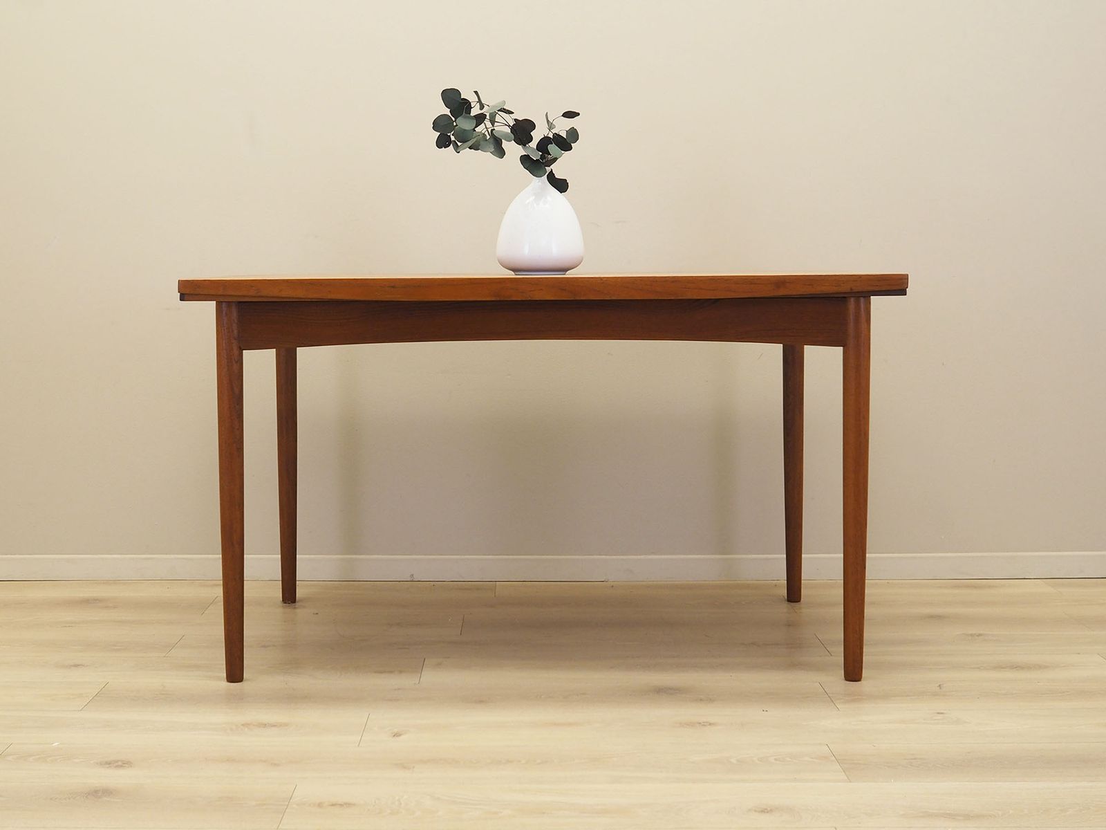 Teakhouten Tafel, Deens Design, Jaren 1960, Geproduceerd In Denemarken photo for sale