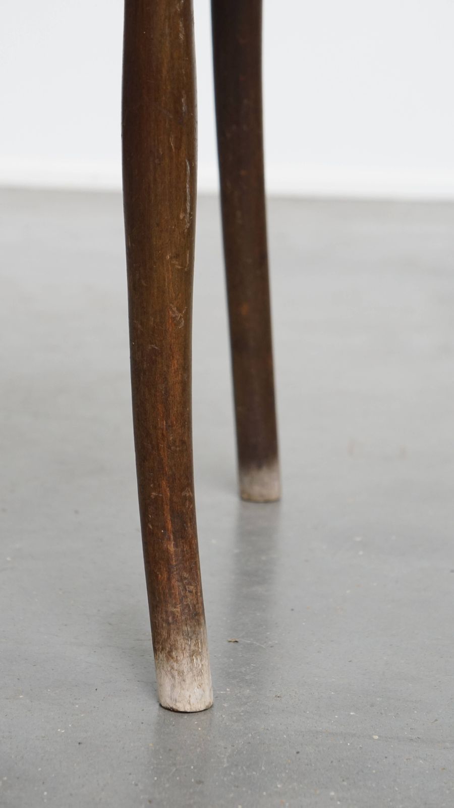 photo for sale Charming, Very Elegant Bistro Chair In The Style Of Thonet With Beautiful Carvings In The Seat.