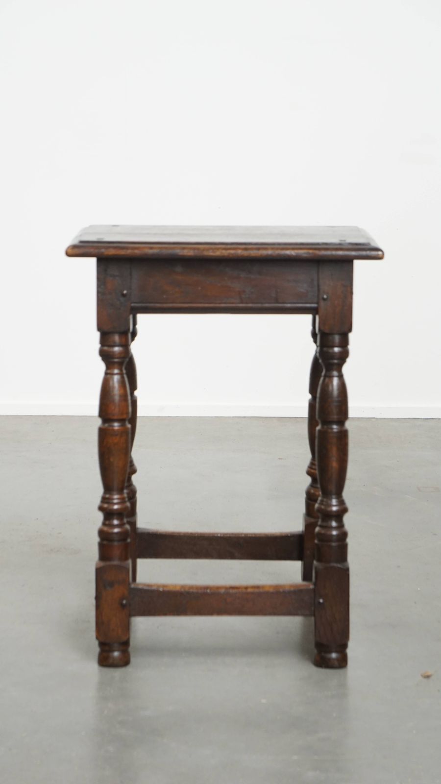 Charming And Timeless Antique English Stool/Joint Stool/Side Table From The 18th Century With Elegant Legs photo Furniture