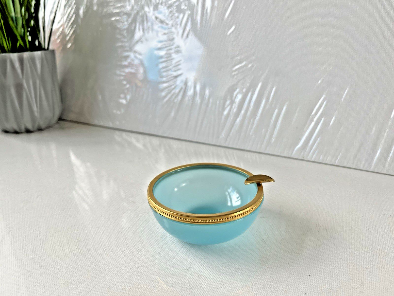 photo vinterior Mid Century Murano Vincenzo Nason Blue Opaline De Venice Glass Ashtray Vintage