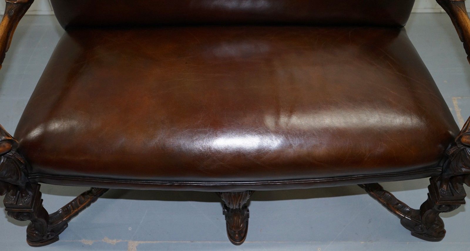 1850 Palatial Venetian Carved Walnut Leather Bench Valentino Panciera Besarel photo Furniture