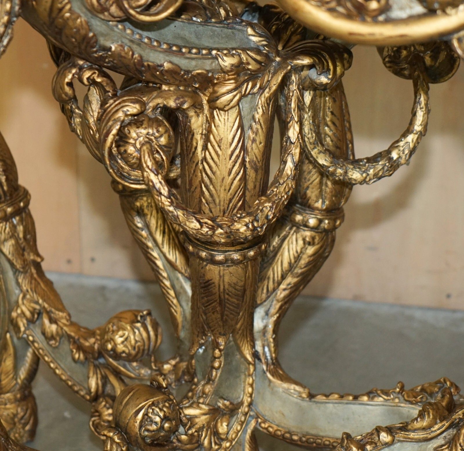 photo vintage Super Rare Metal Antique Baroque Rams & Maiden Head Marble Topped Console Table