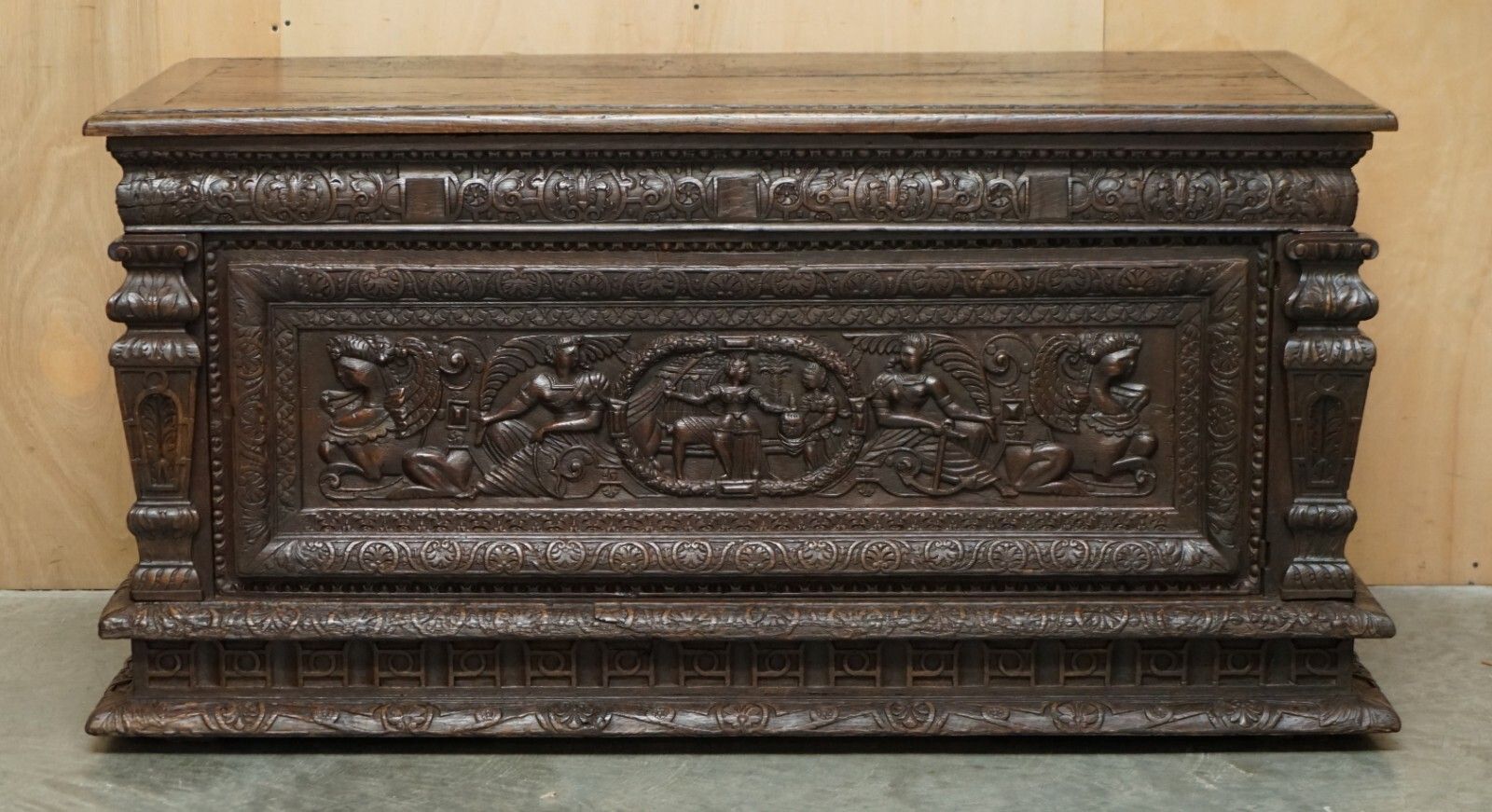 16th Century Museum Quality Exhibition Hand Carved Italian Cassone Desk Table photo for sale