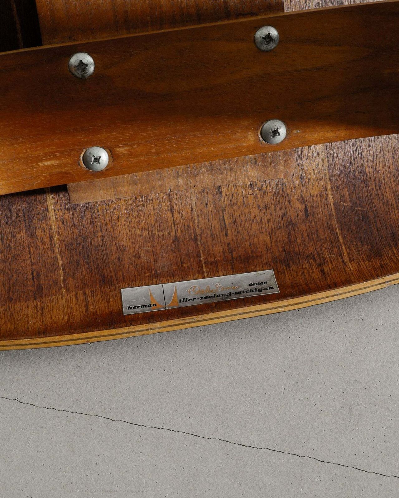 Charles & Ray Eames "Dcw" Chair, 1950s photo vinterior