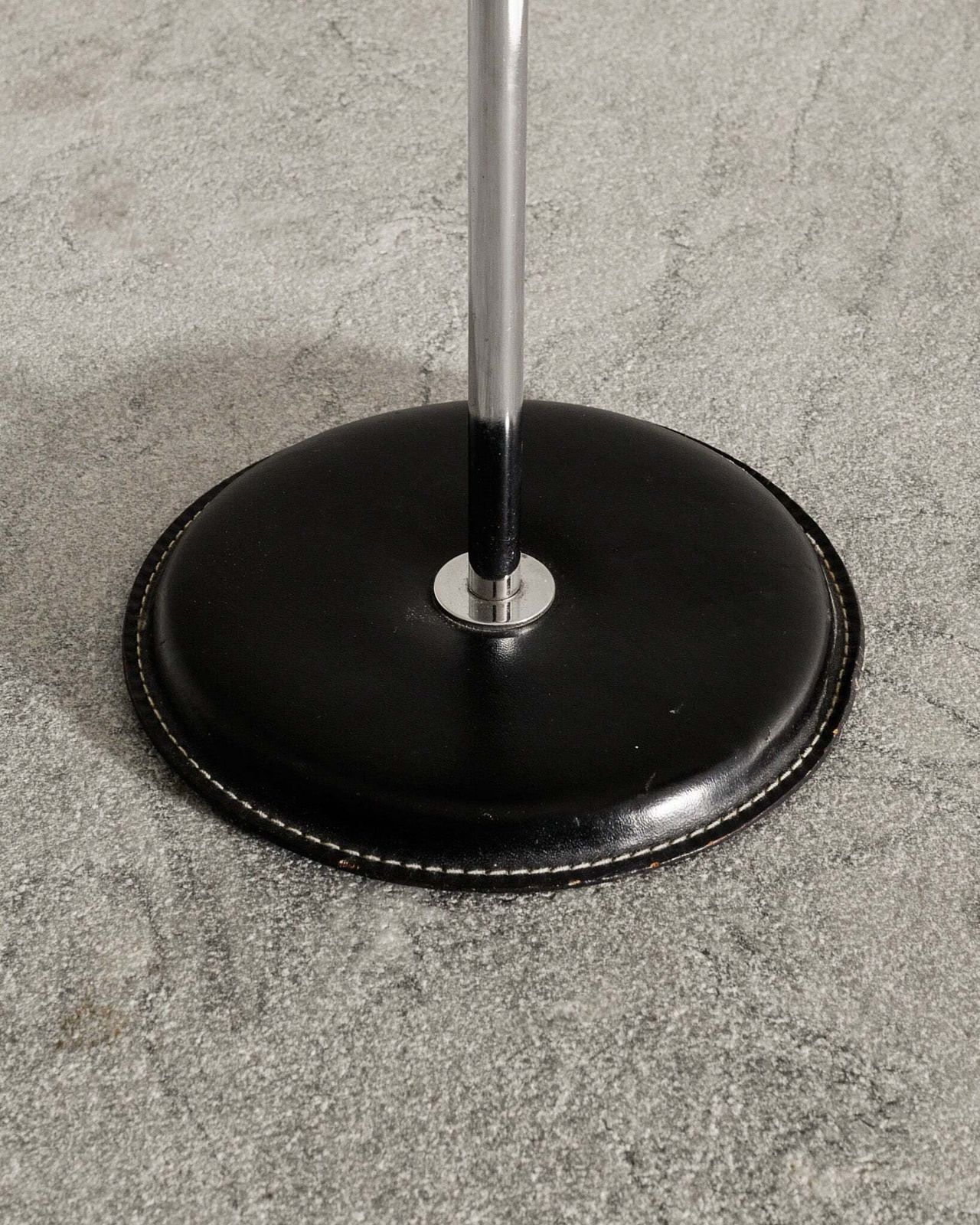 Swedish Mid Century "781b" Table Lamp In Chrome, Black Leather & Metal By Anders Pehrson For Ateljé Lyktan Sweden, 1960s photo buy
