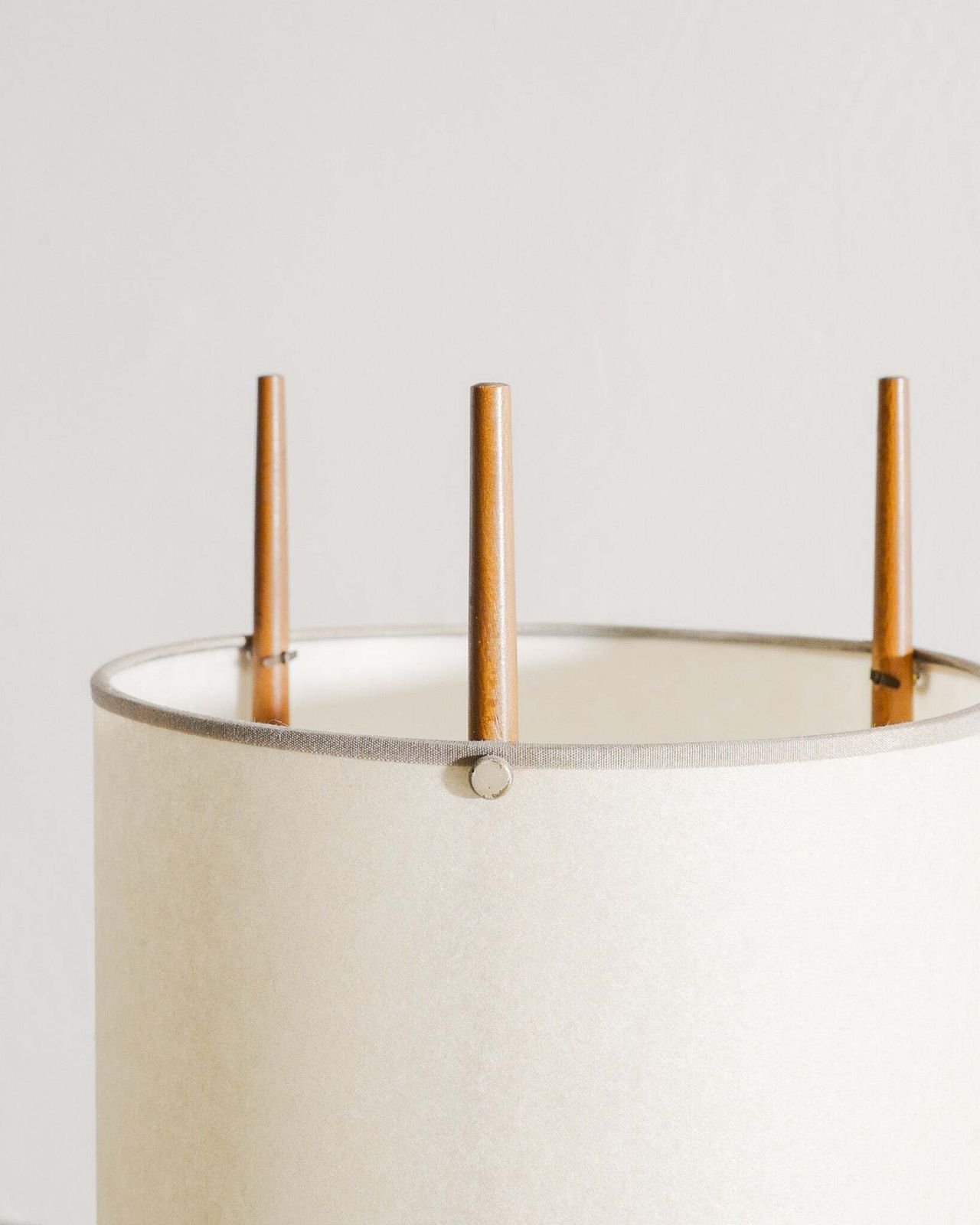 Vintage American Mid Century "No 9" Isamu Noguchi Table Lamp Paper & Wood By Knoll USA, 1940s photo 8500.0