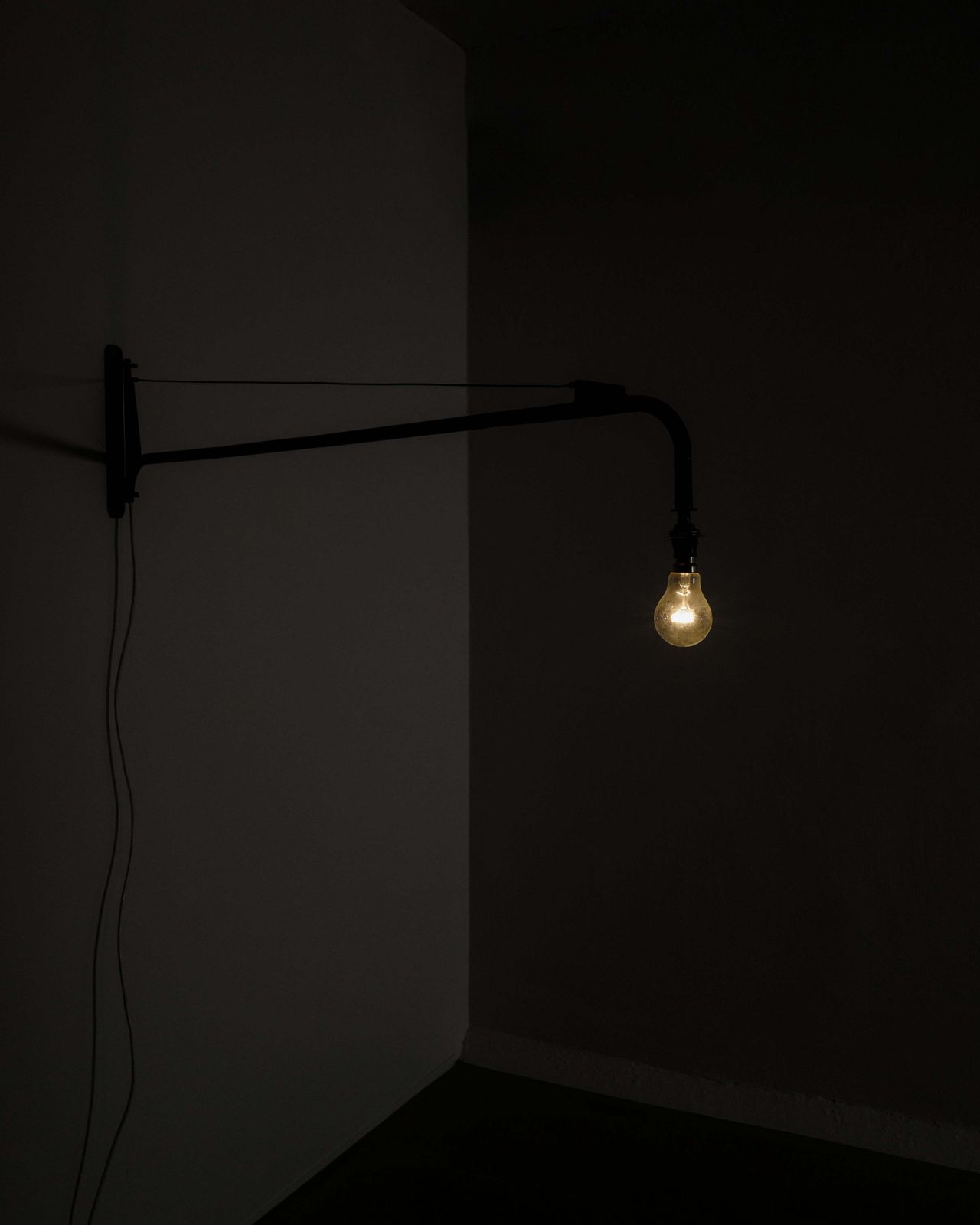 Jean Prouvé Wall Lamp, 1950s, Modernist photo vinterior
