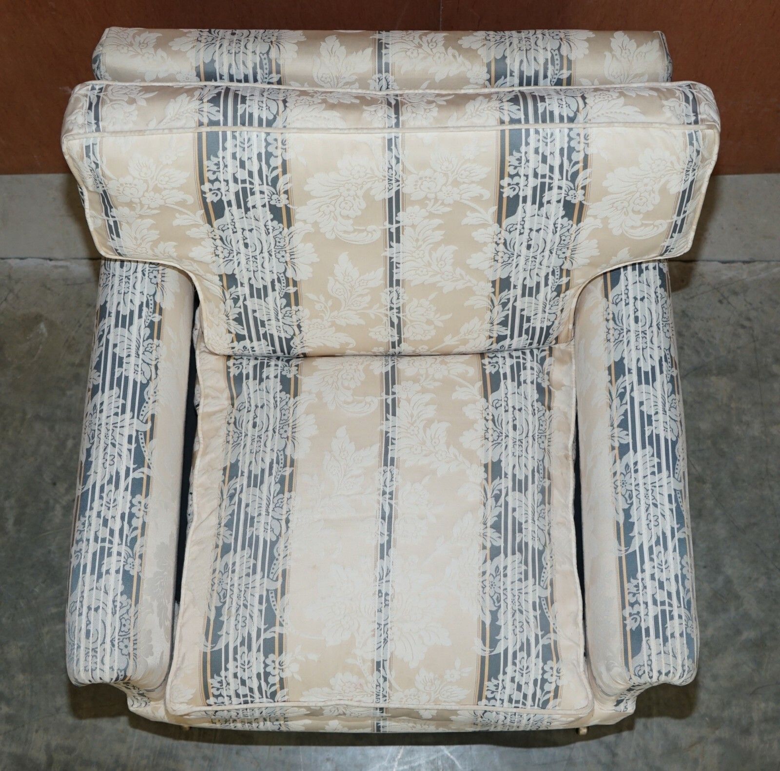 photo for sale English Country House Fine Three Piece Suite Sofa & Armchairs Feather Cushions