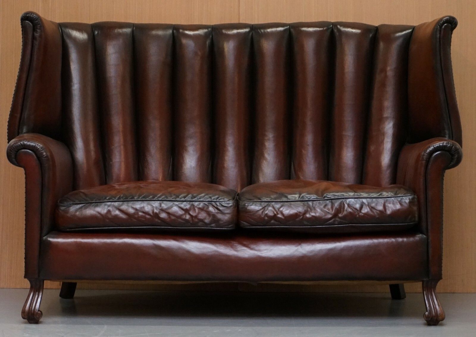 Rare Circa 1860 Huge Victorian Brown Leather Barrel Back Suite Sofa Armchair photo for sale